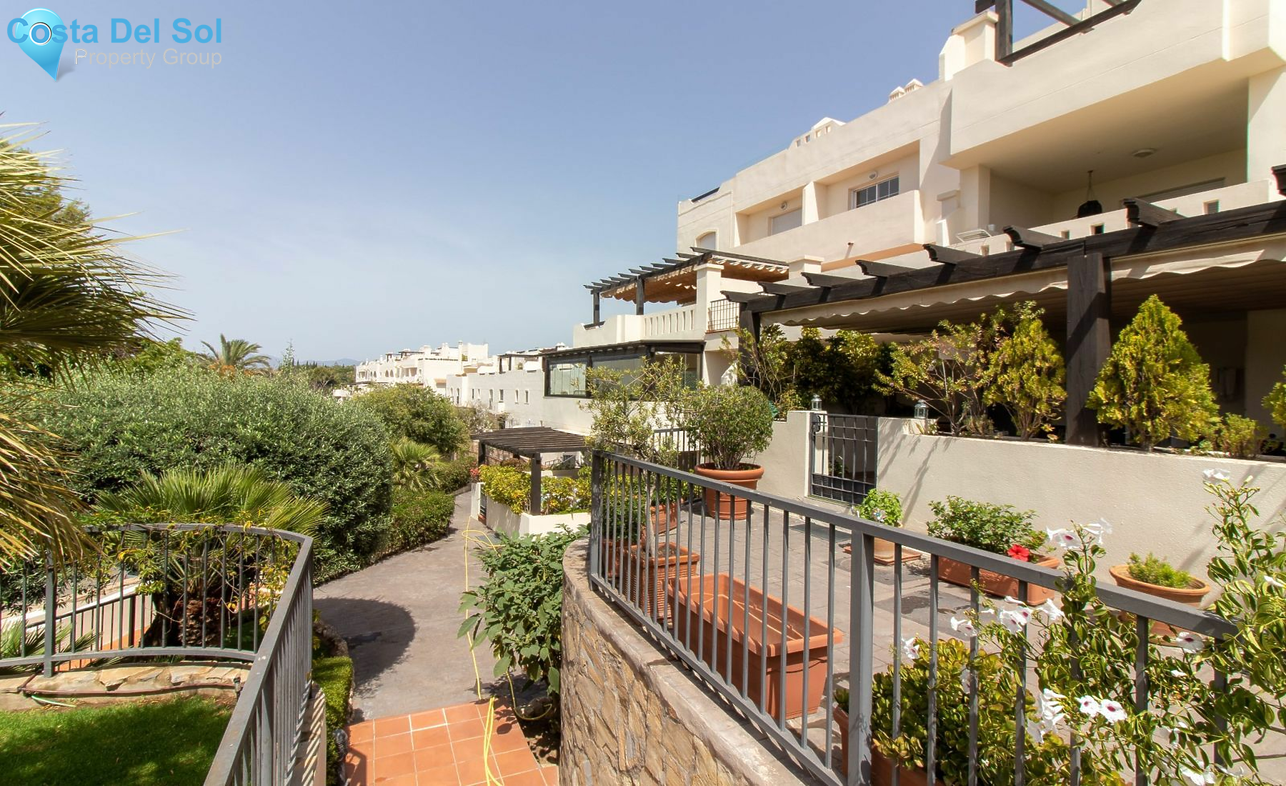 Ground Floor Apartment in Marbella-1142928