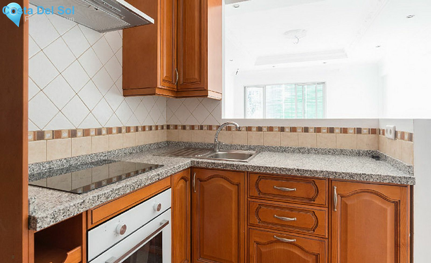Ground Floor Apartment in Marbella-1208110
