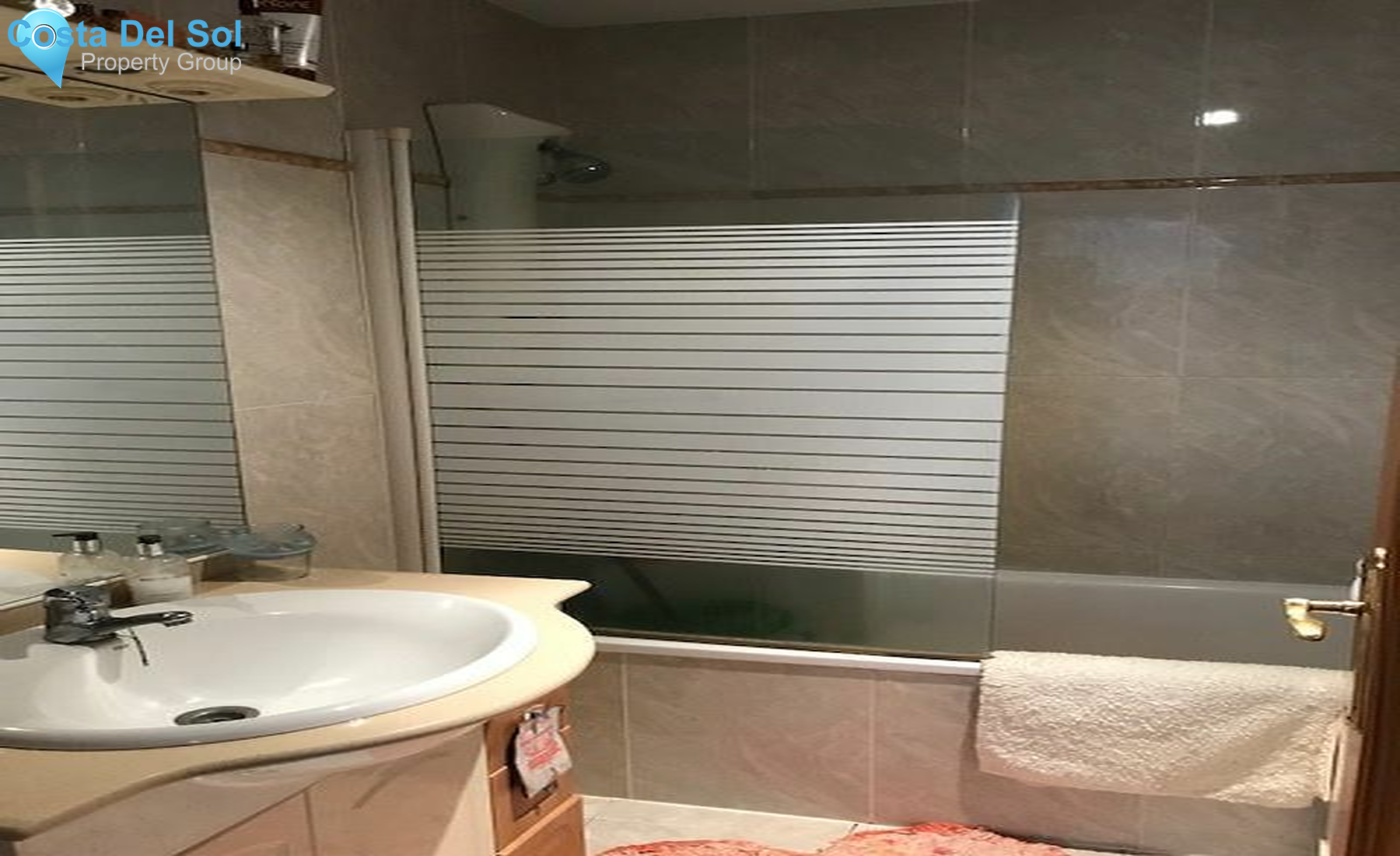 Ground Floor Apartment in Mijas Costa-1127979