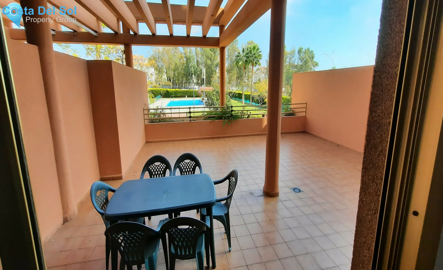 Ground Floor Apartment in Málaga-1357029