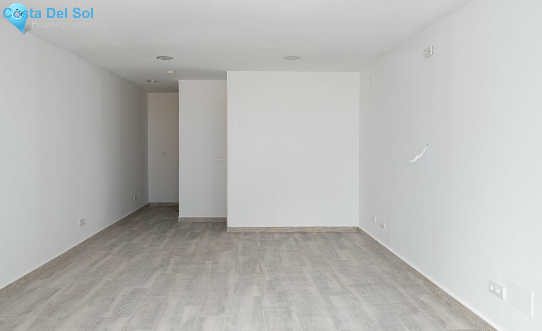 Ground Floor Apartment in Málaga-1203101