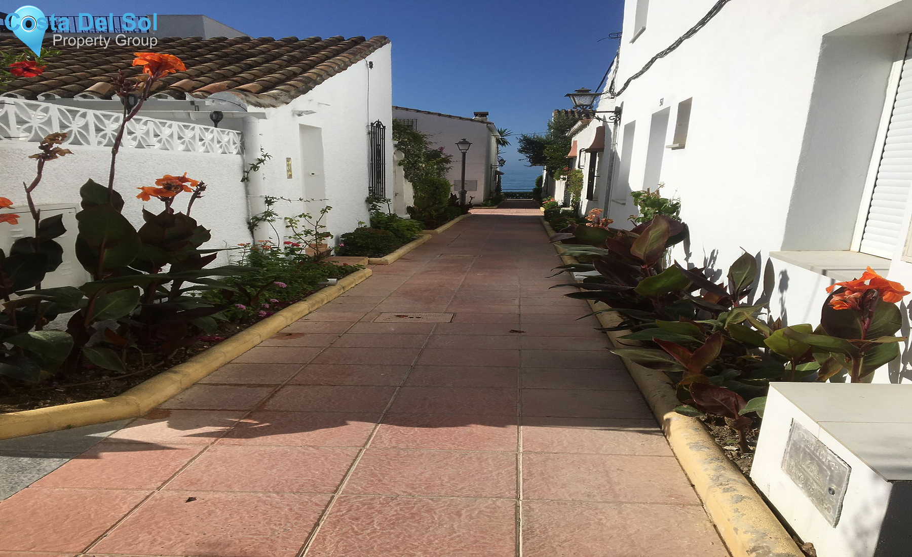 Ground Floor Apartment in New Golden Mile-1172013