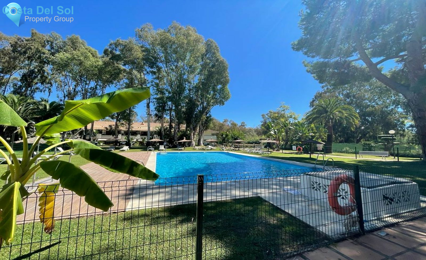Ground Floor Apartment in Nueva Andalucía-1550485