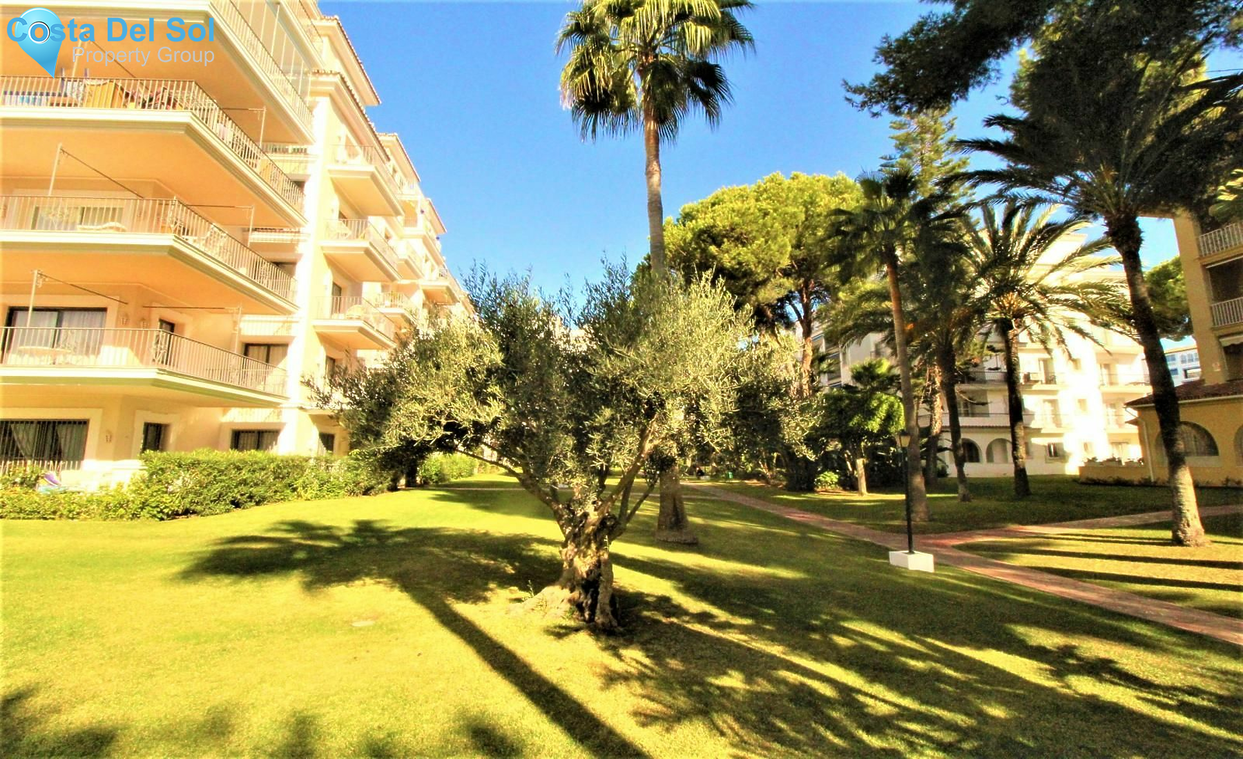 Ground Floor Apartment in Puerto Banús-1387359