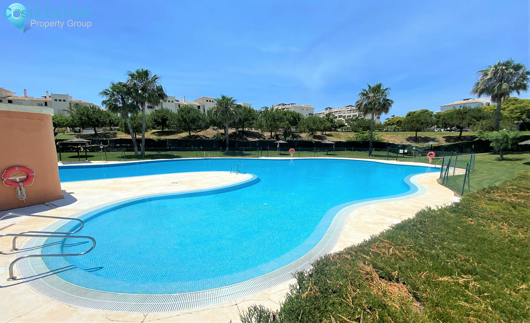 Ground Floor Apartment in San Luis de Sabinillas-1136322