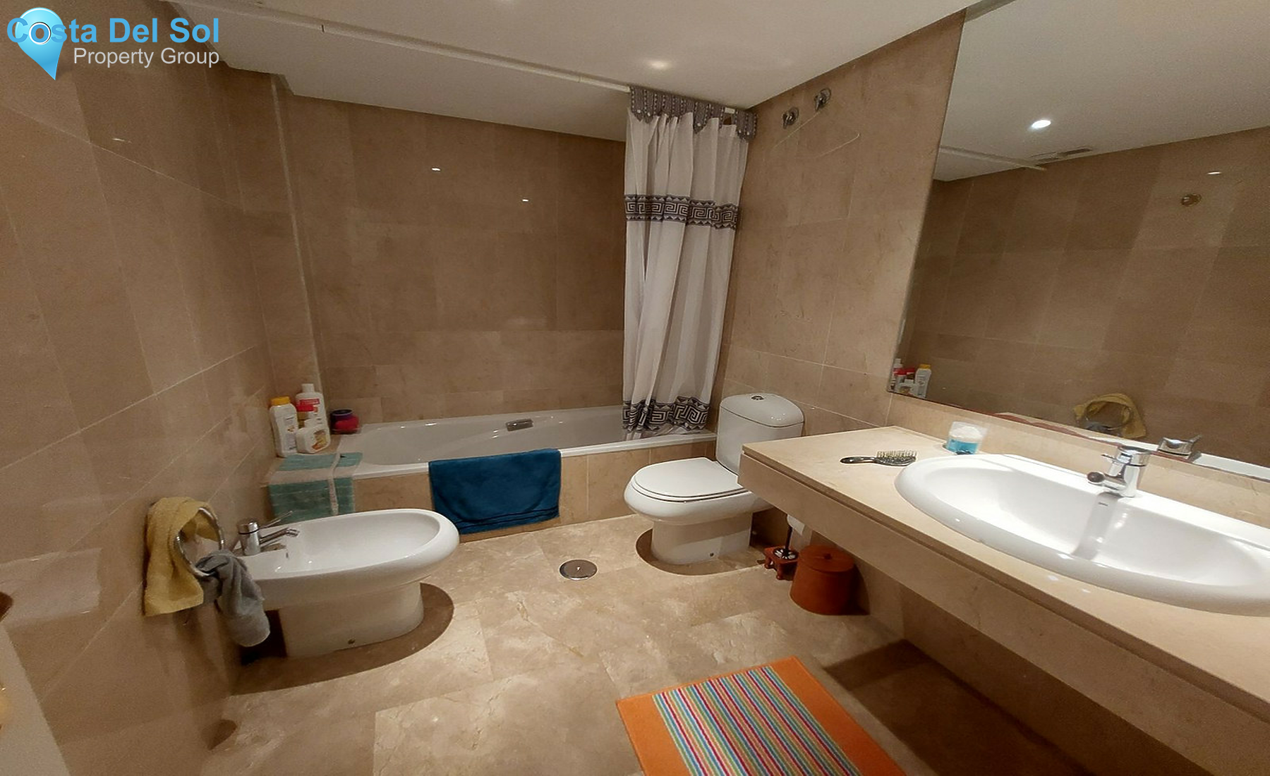 Ground Floor Apartment in The Golden Mile-1263636