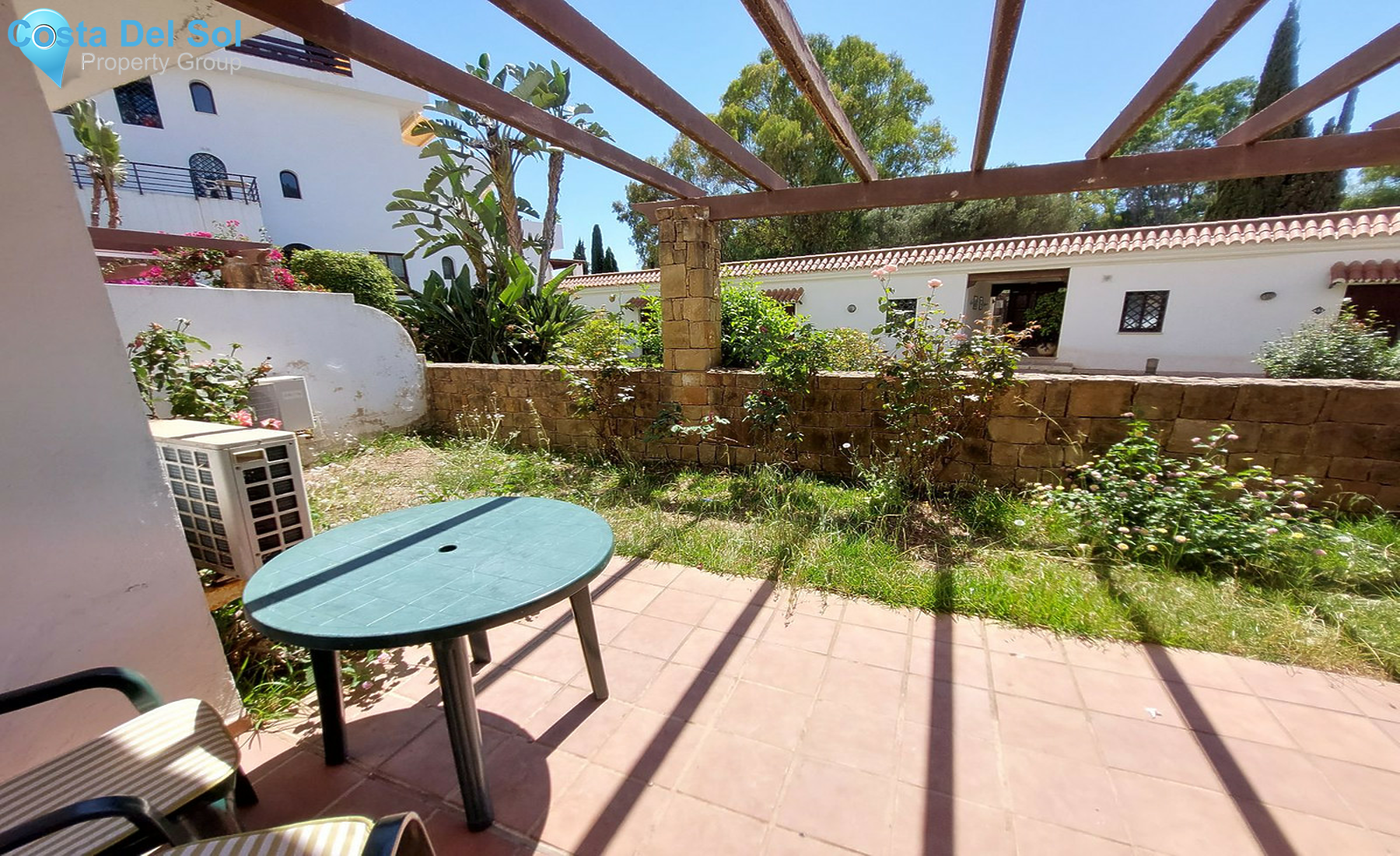 Ground Floor Apartment in The Golden Mile-1263637