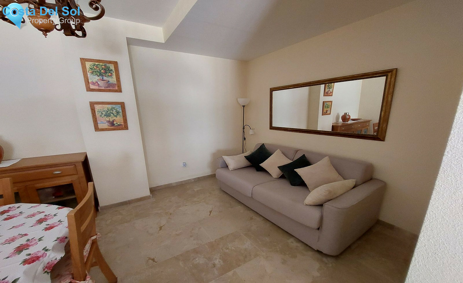 Ground Floor Apartment in The Golden Mile-1263642