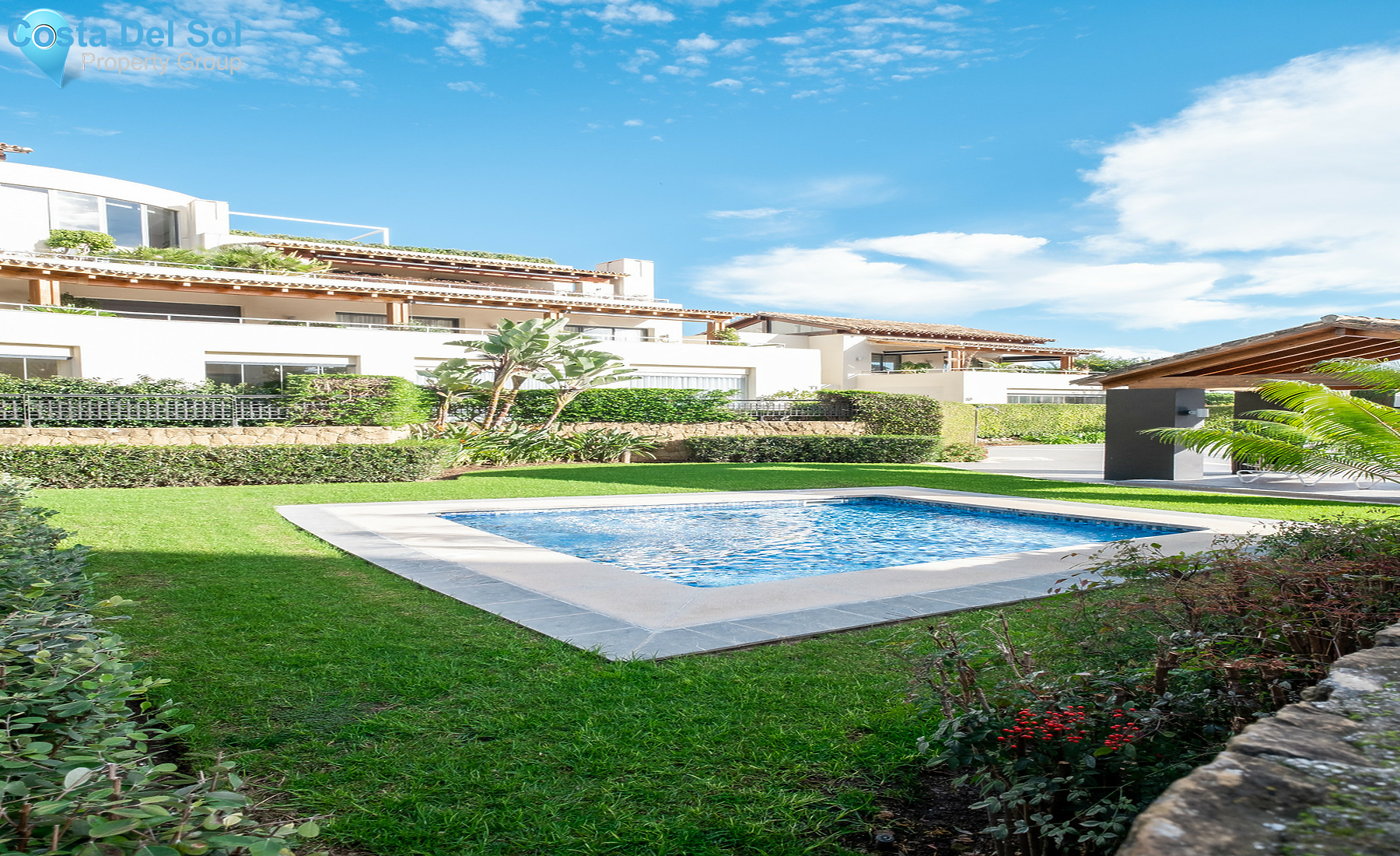 Ground Floor Apartment in The Golden Mile-1317446