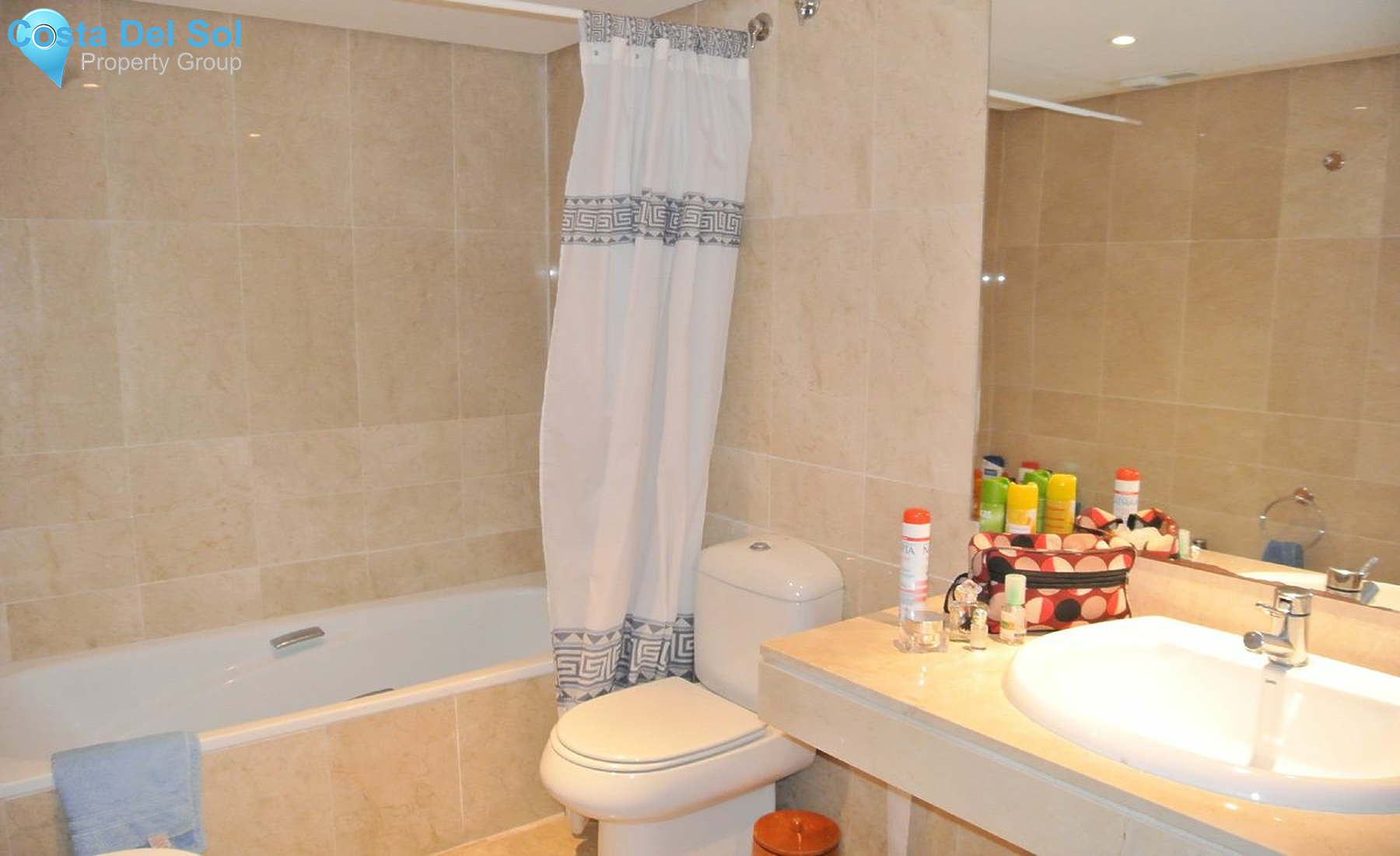 Ground Floor Apartment in The Golden Mile-1177331