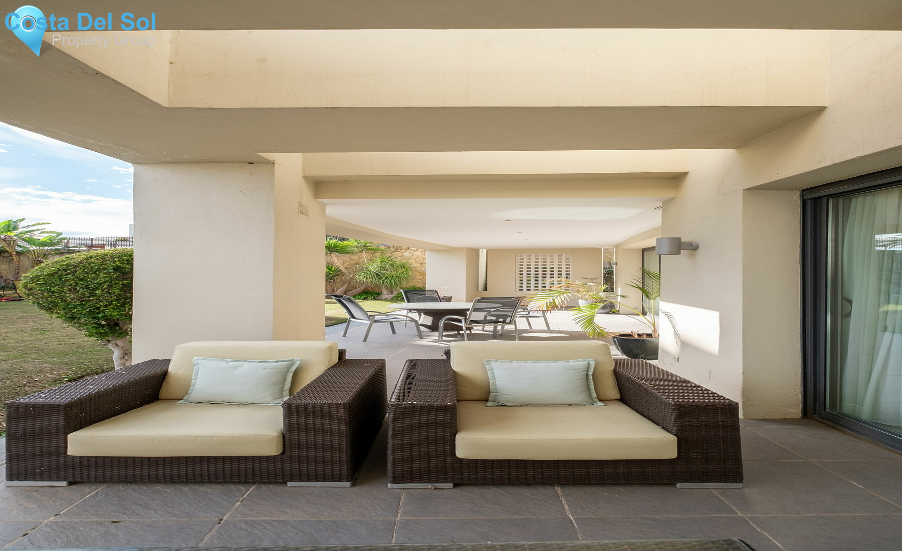 Ground Floor Apartment in The Golden Mile-1197290