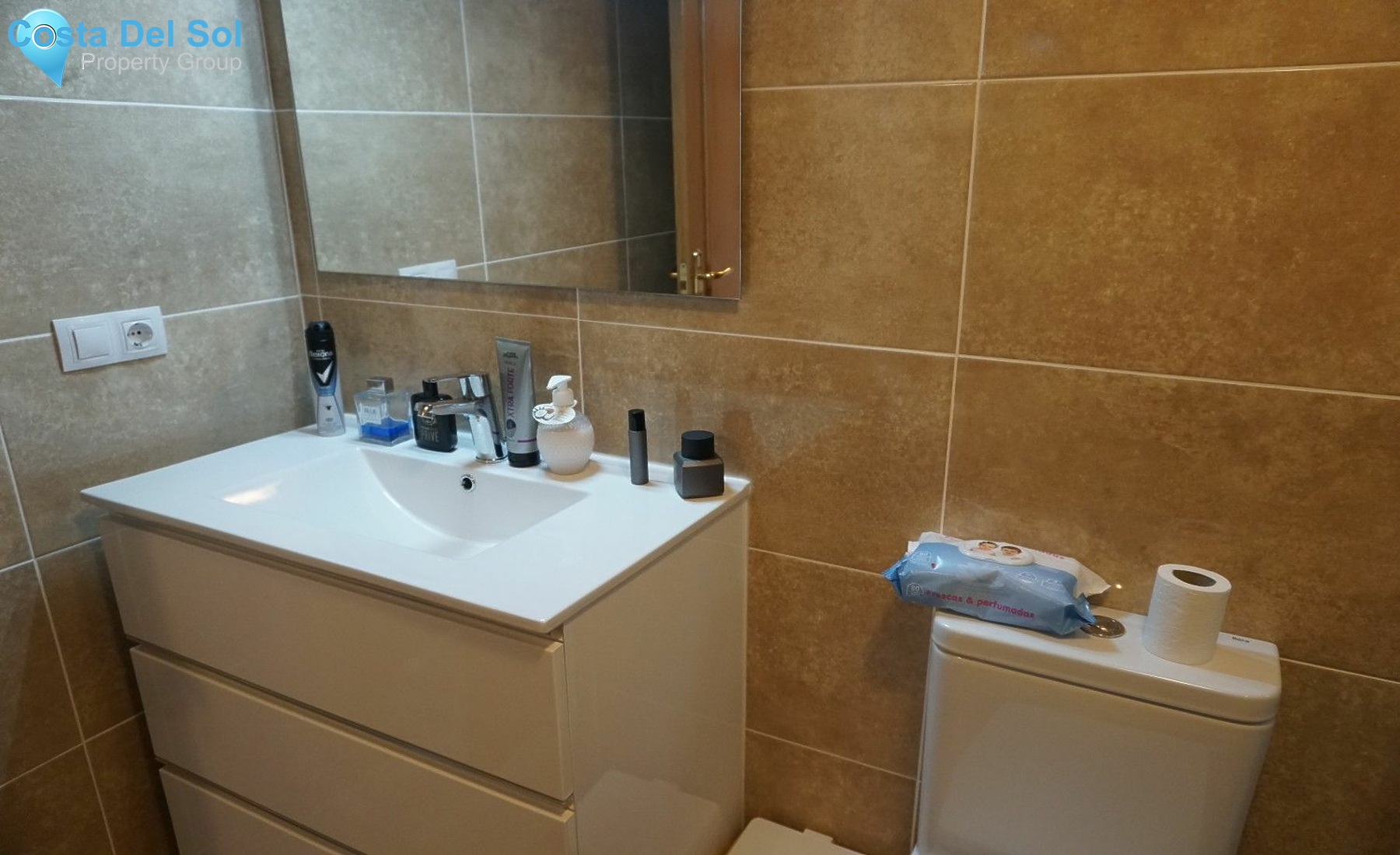 Middle Floor Apartment in Alcaucín-1390991