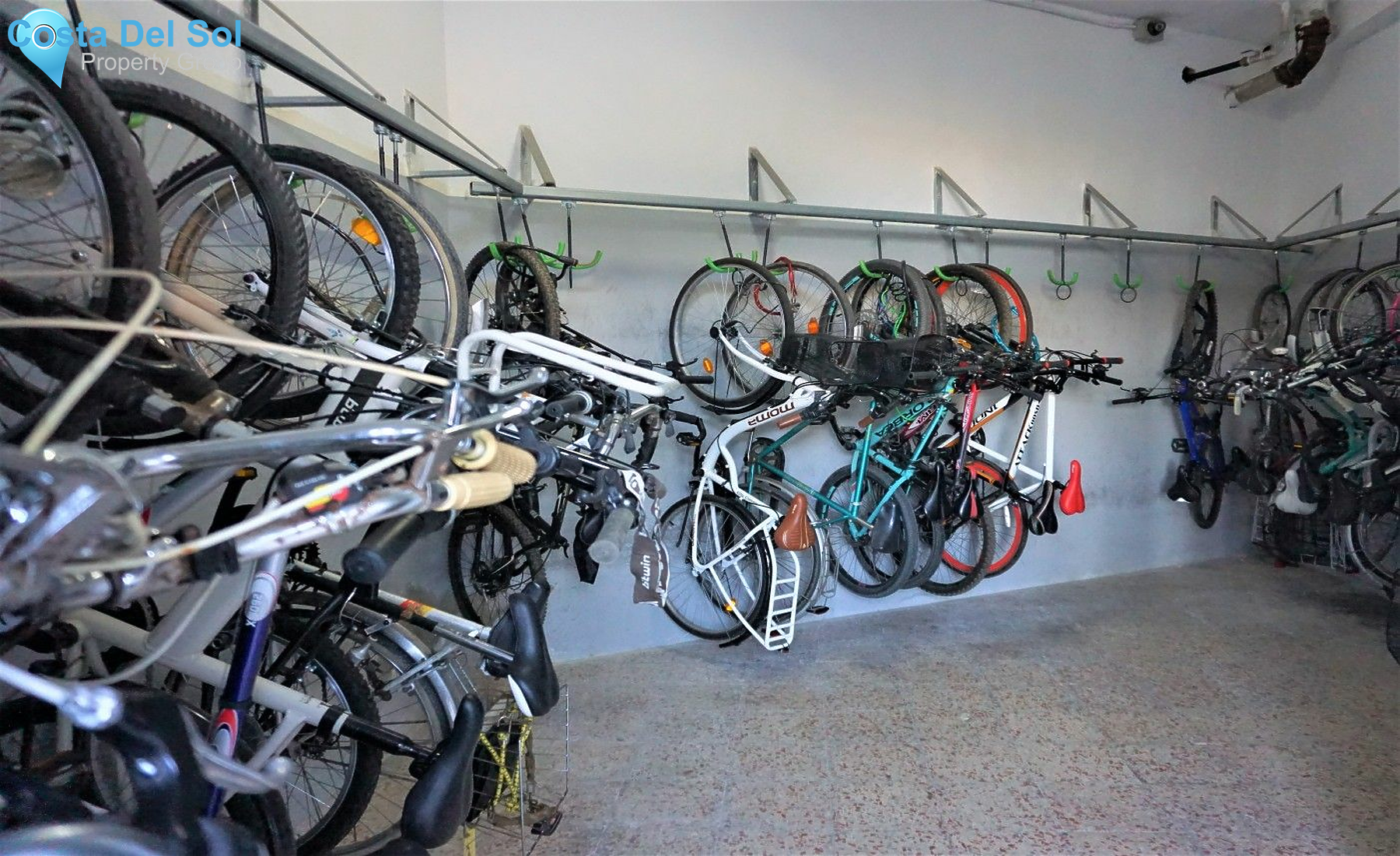 Middle Floor Apartment in Algorrobo Costa-1218873