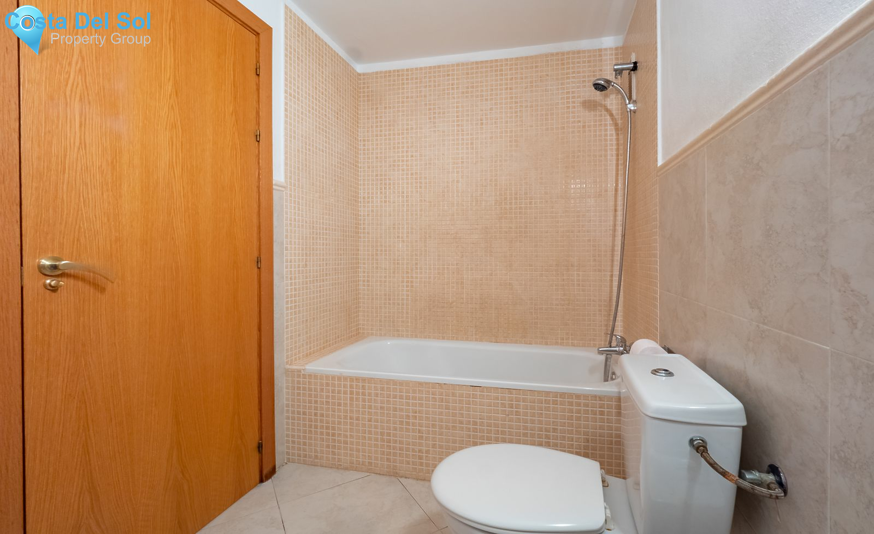 Middle Floor Apartment in Alhaurín el Grande-1400185