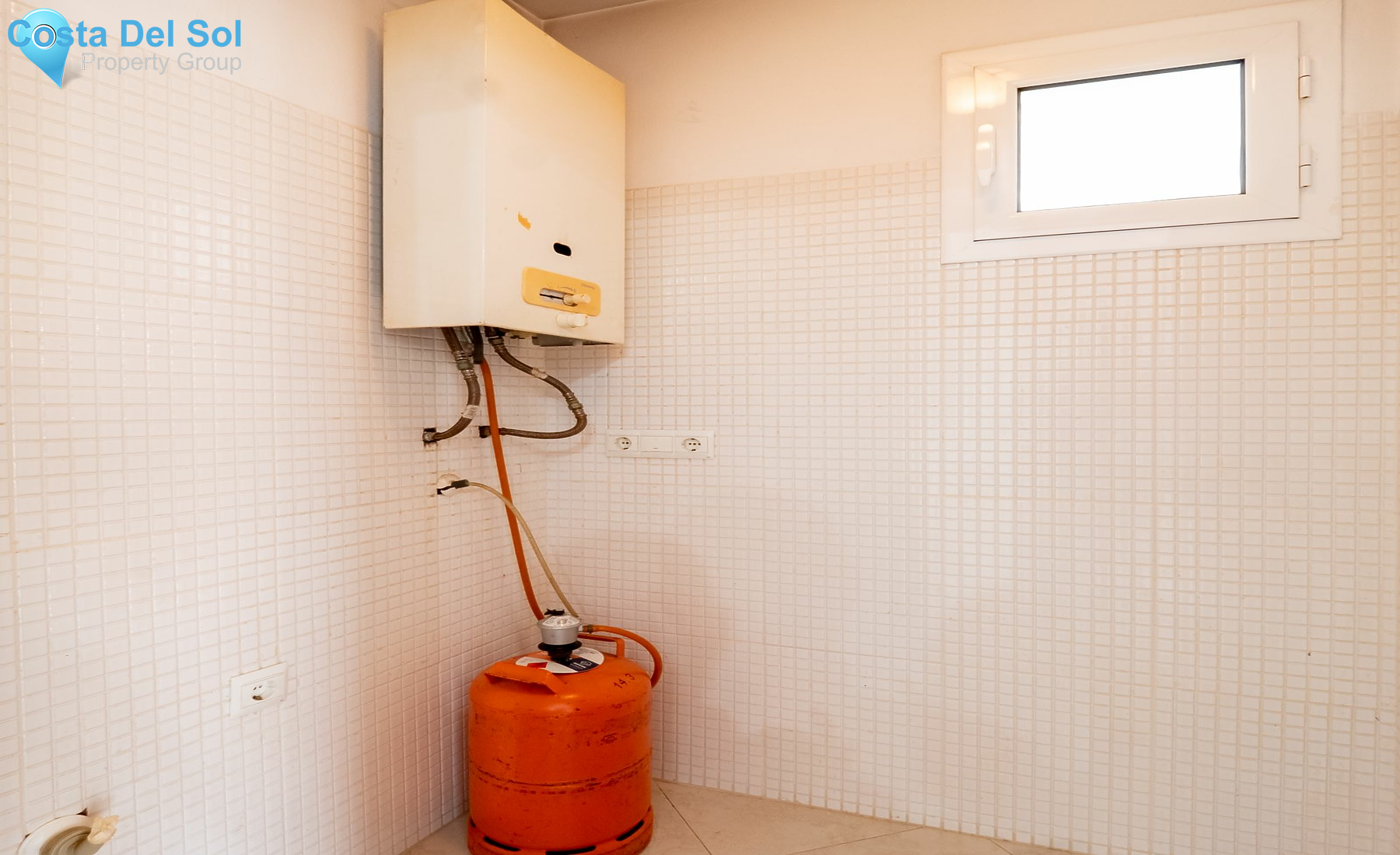 Middle Floor Apartment in Alhaurín el Grande-1400188