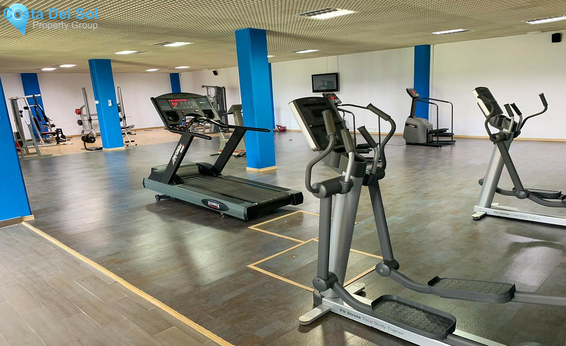 Middle Floor Apartment in Benahavís-1285907