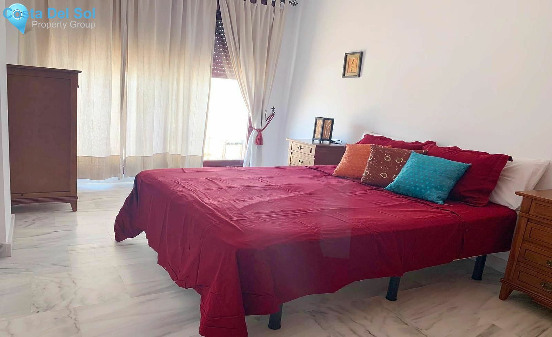 Middle Floor Apartment in Benahavís-1161439