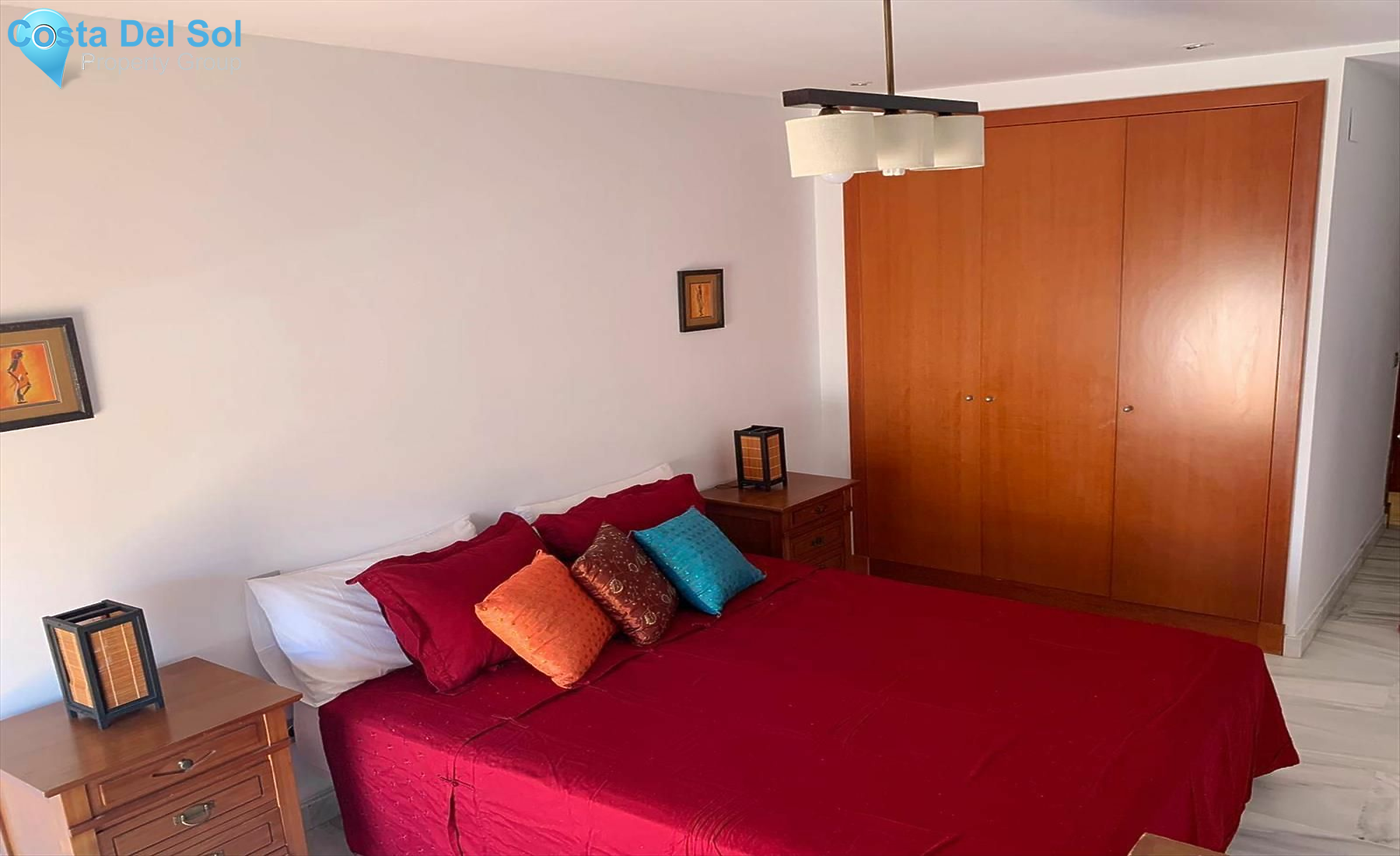 Middle Floor Apartment in Benahavís-1161440