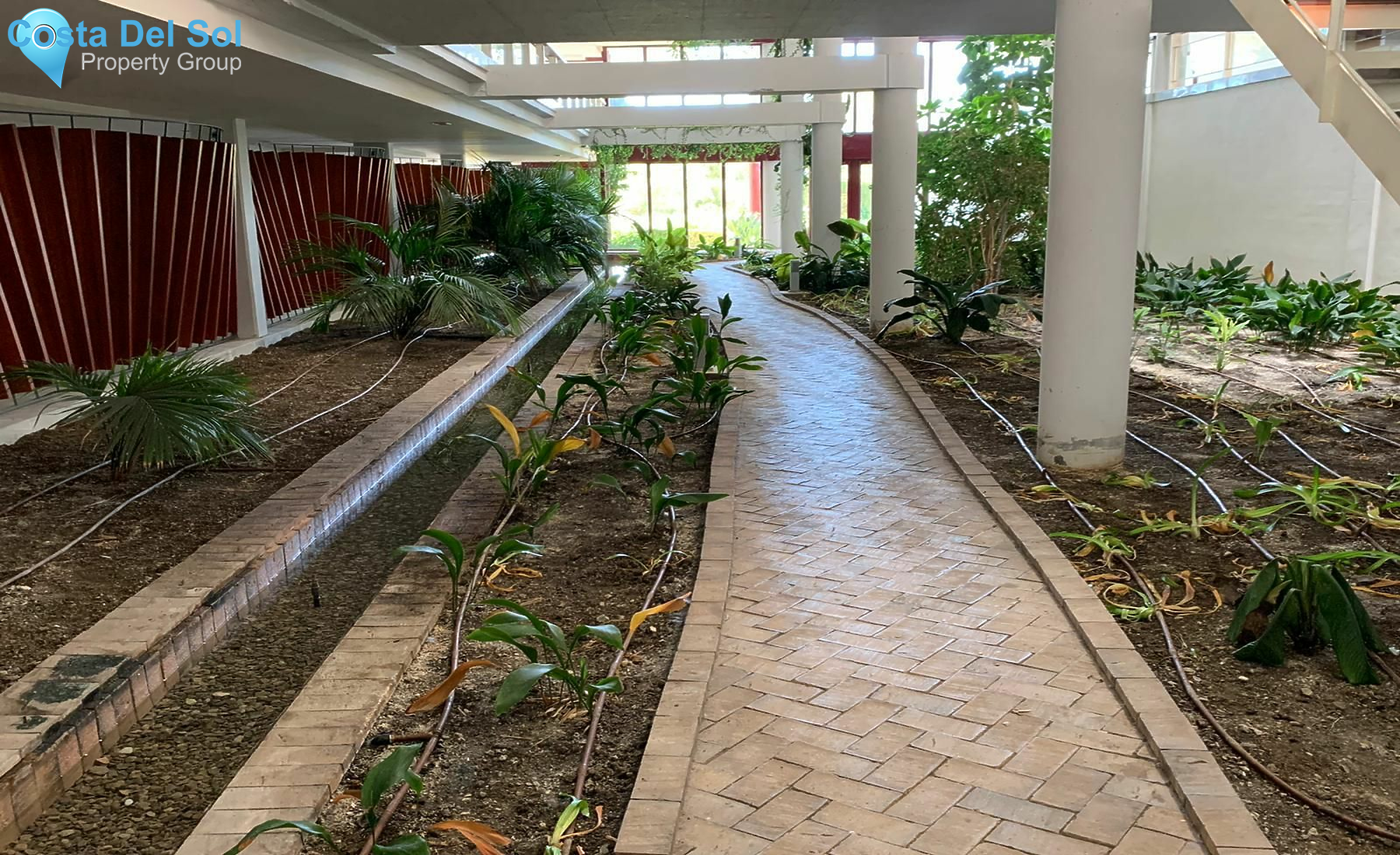 Middle Floor Apartment in Benahavís-1161447