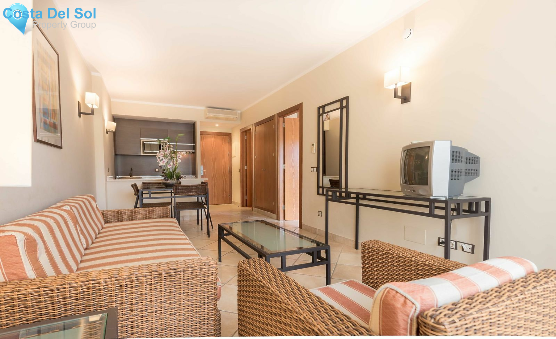 Middle Floor Apartment in Benahavís-1519460