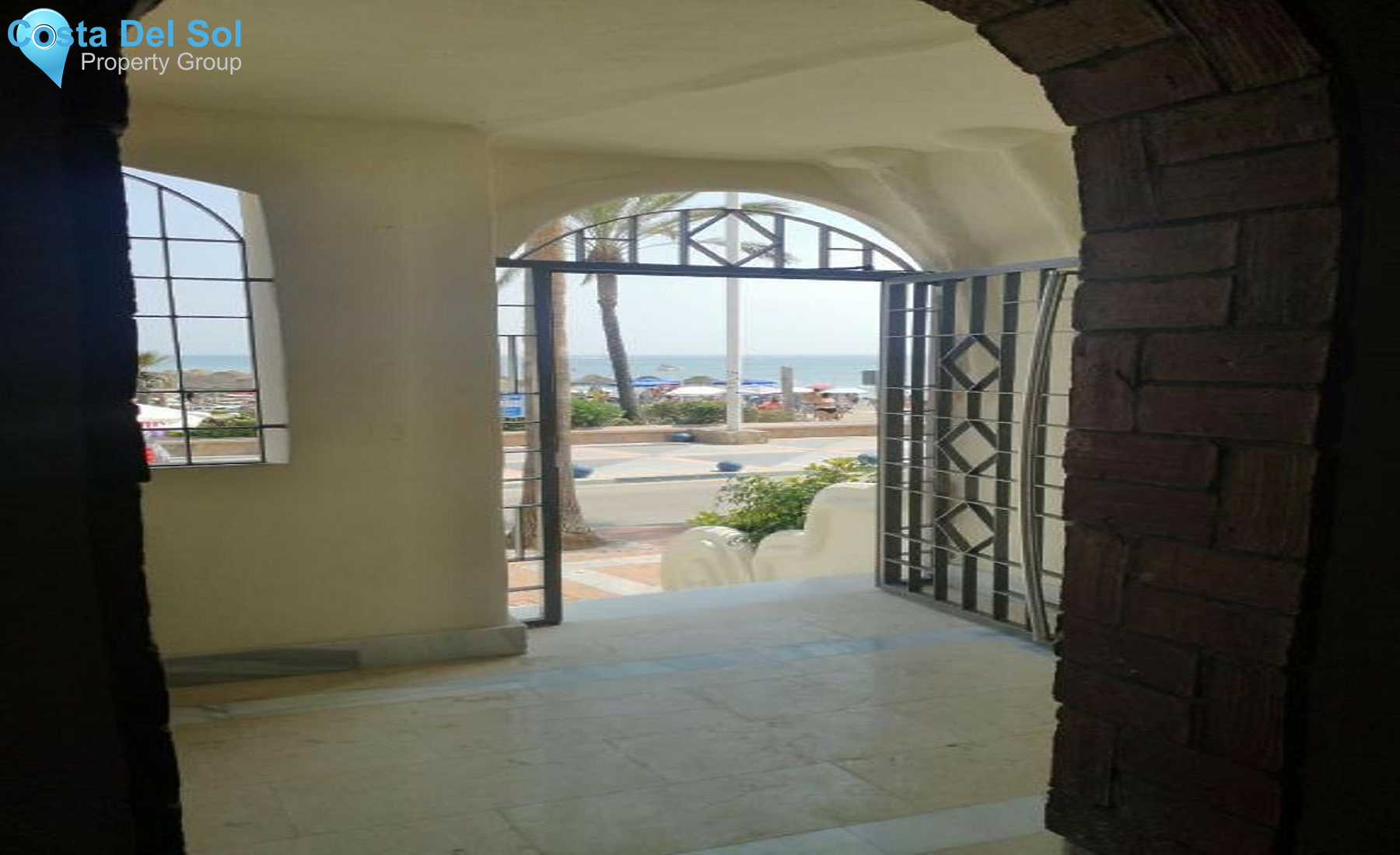 Middle Floor Apartment in Benalmadena Costa-1316174