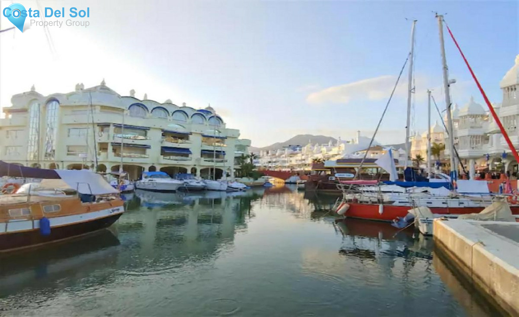 Middle Floor Apartment in Benalmadena Costa-1316175