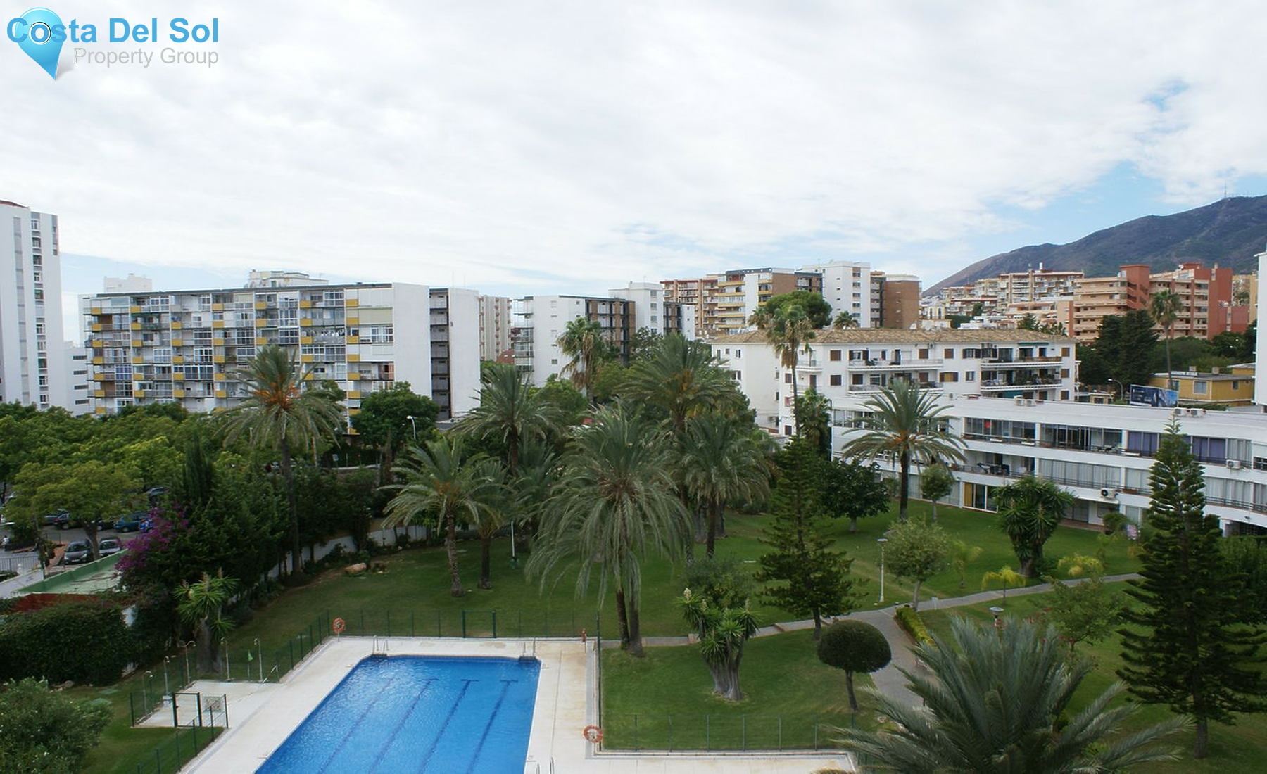 Middle Floor Apartment in Benalmadena Costa-1436386