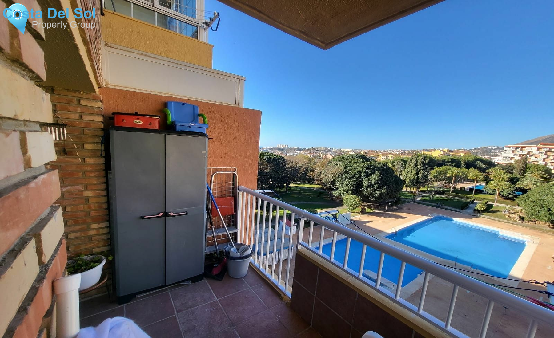Middle Floor Apartment in Benalmadena Costa-1162895