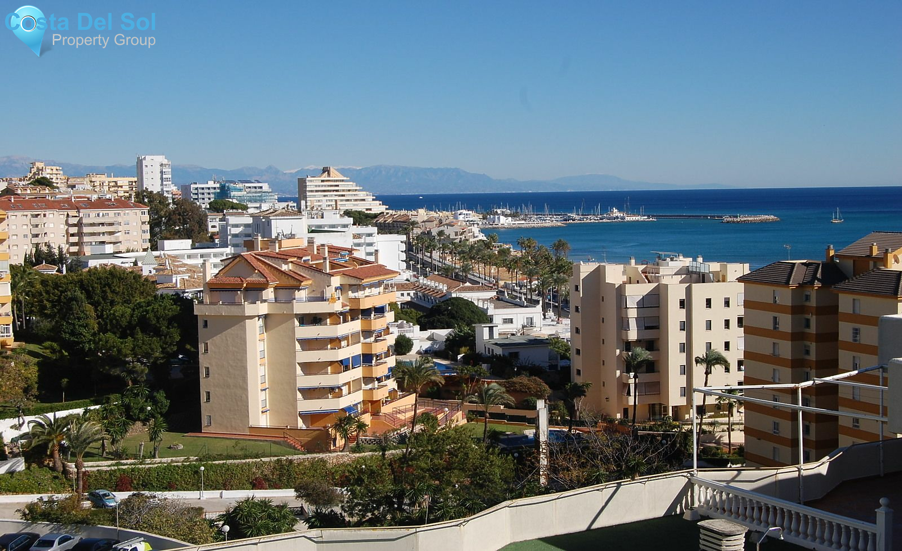 Middle Floor Apartment in Benalmadena Costa-1221533