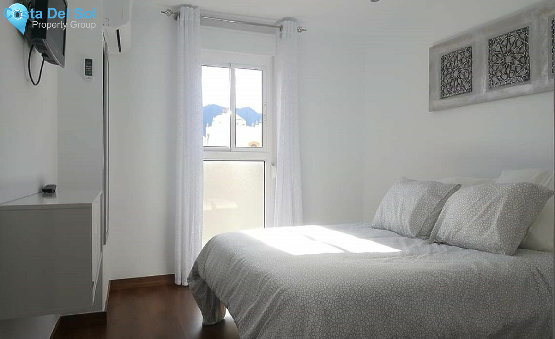 Middle Floor Apartment in Benalmadena Costa-1393231