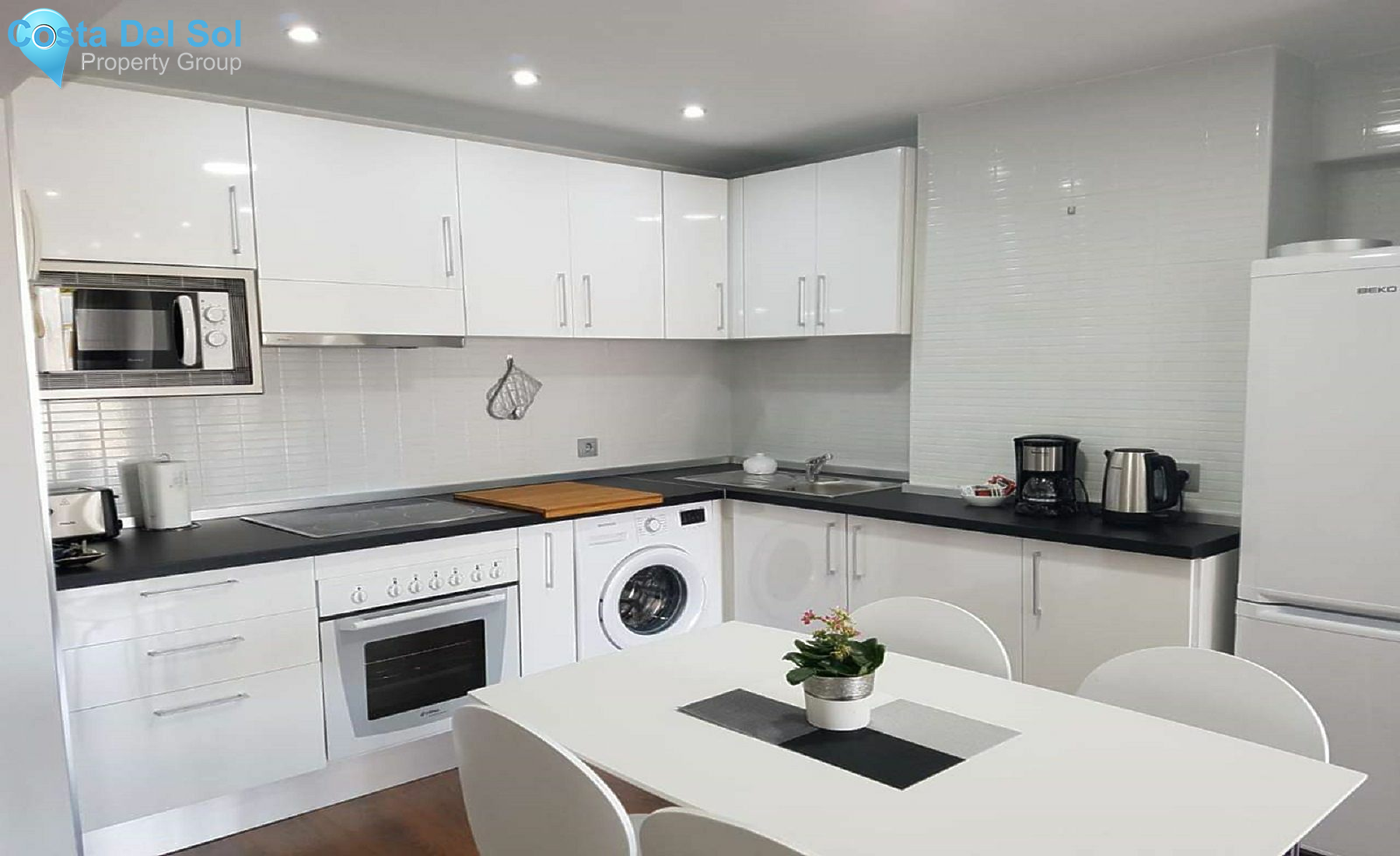 Middle Floor Apartment in Benalmadena Costa-1393227