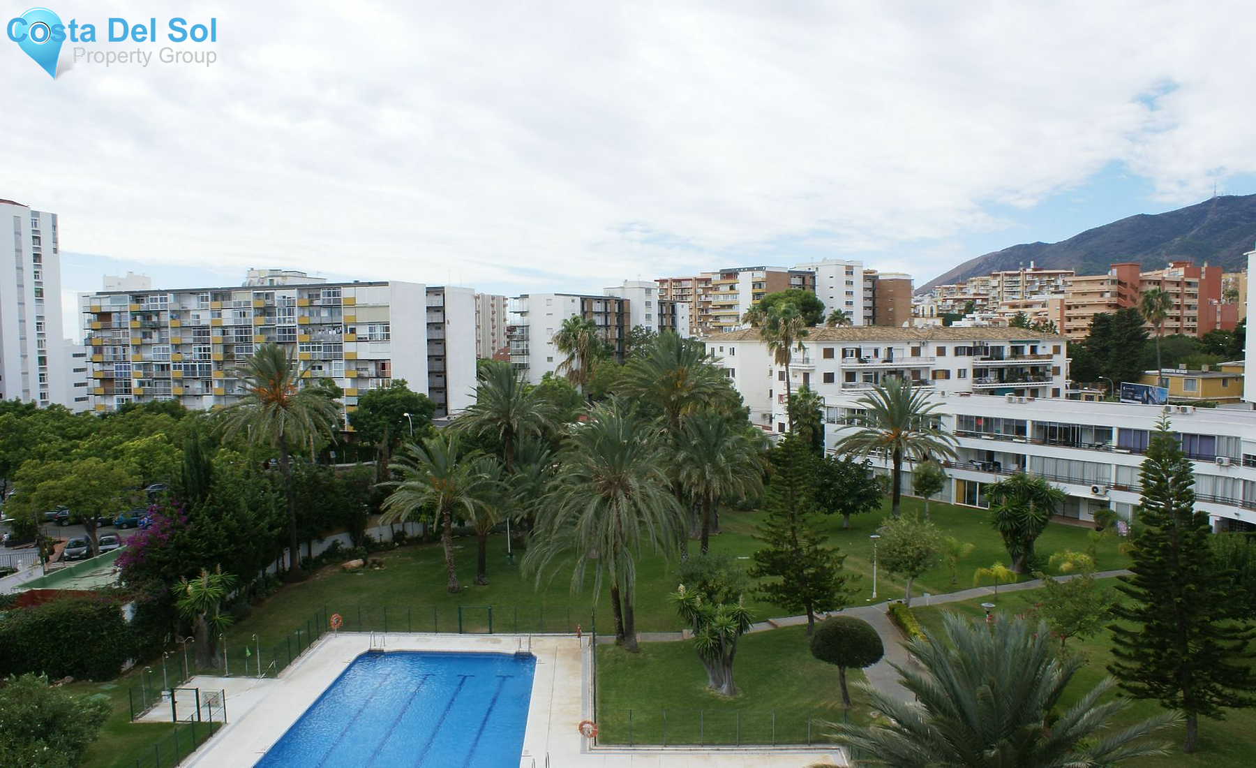 Middle Floor Apartment in Benalmadena Costa-1471199