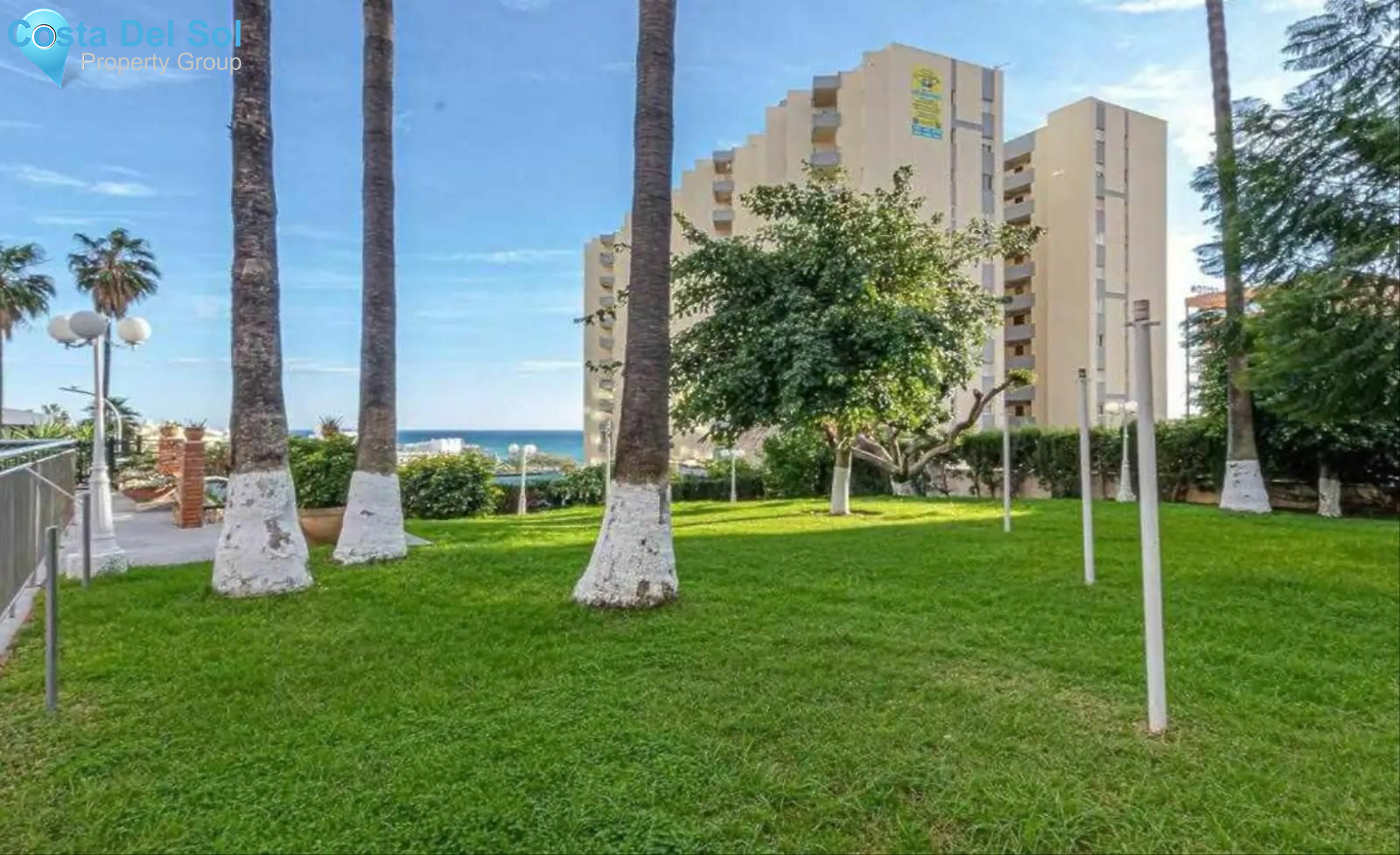 Middle Floor Apartment in Benalmadena Costa-1498049