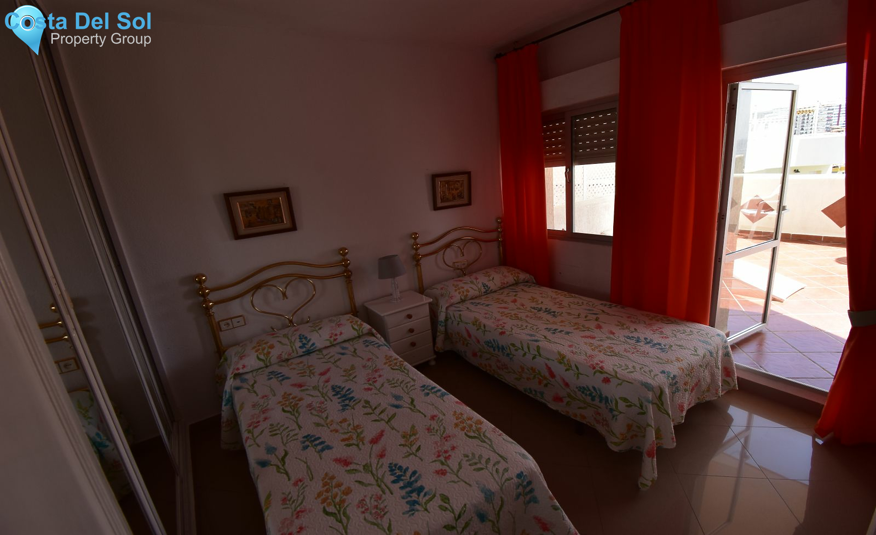 Middle Floor Apartment in Benalmadena Costa-1520447