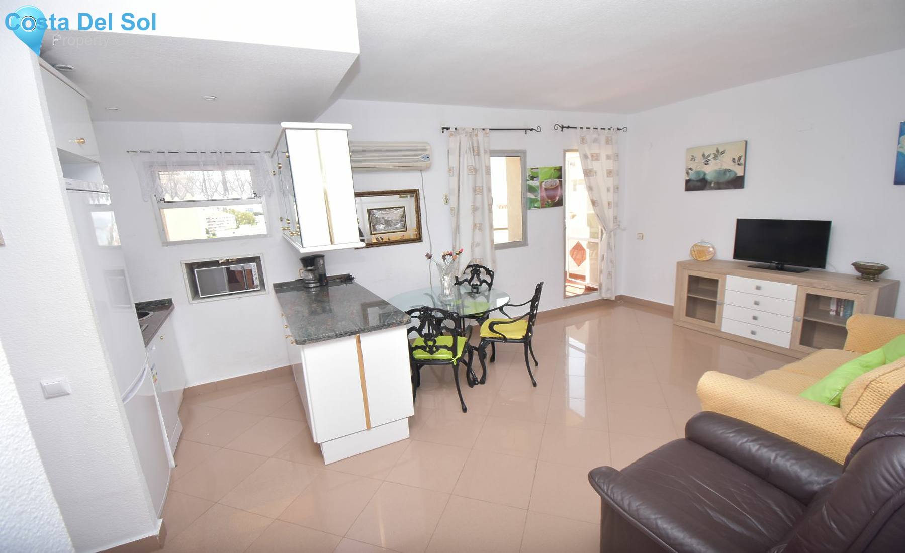 Middle Floor Apartment in Benalmadena Costa-1520440