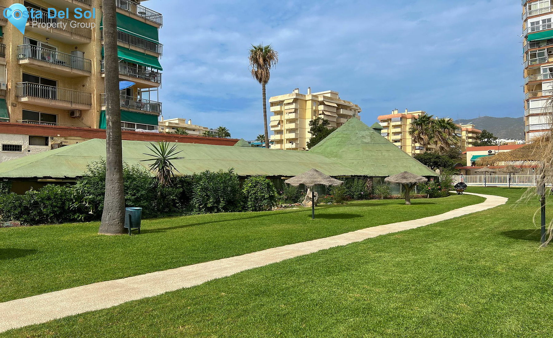 Middle Floor Apartment in Benalmadena Costa-1548140