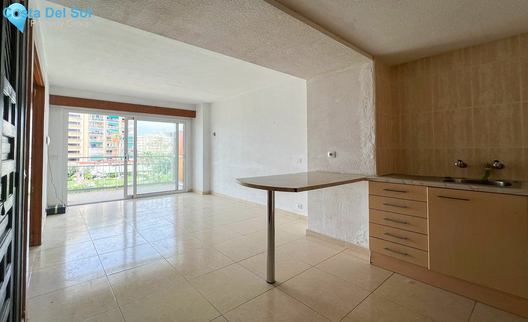 Middle Floor Apartment in Benalmadena Costa-1548126