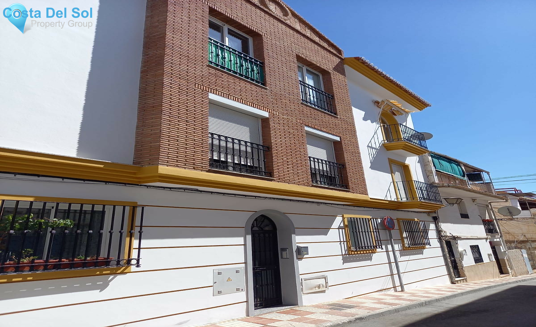 Middle Floor Apartment in Benalmadena-1436003