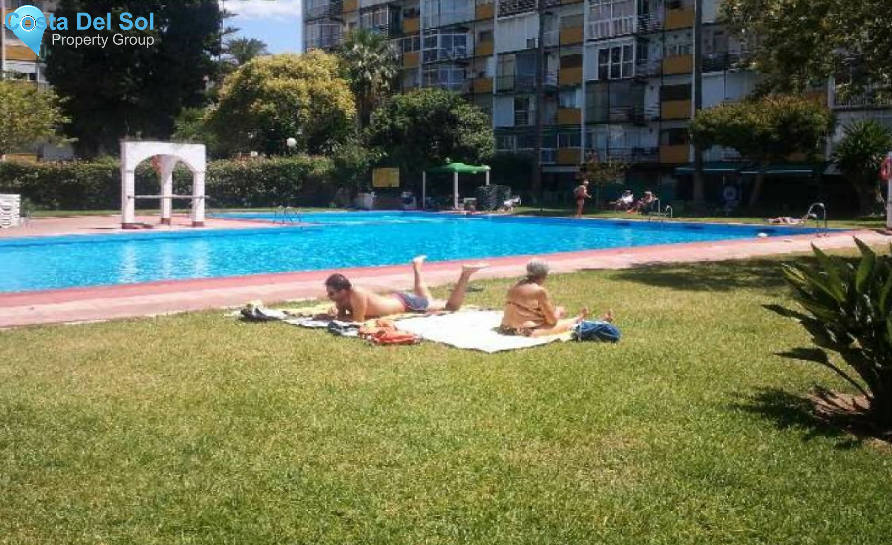 Middle Floor Apartment in Benalmadena-1389415