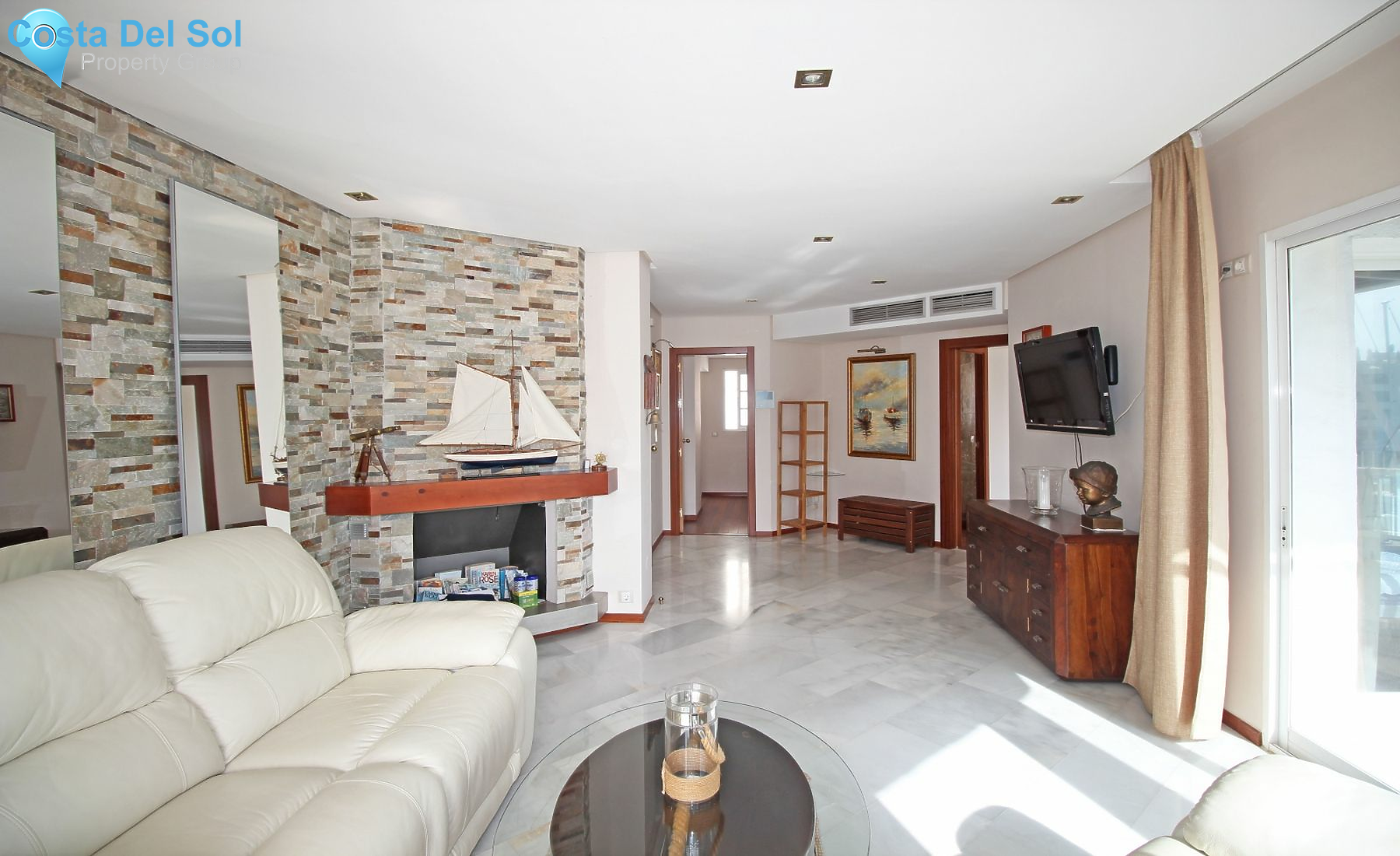 Middle Floor Apartment in Benalmadena-1449373