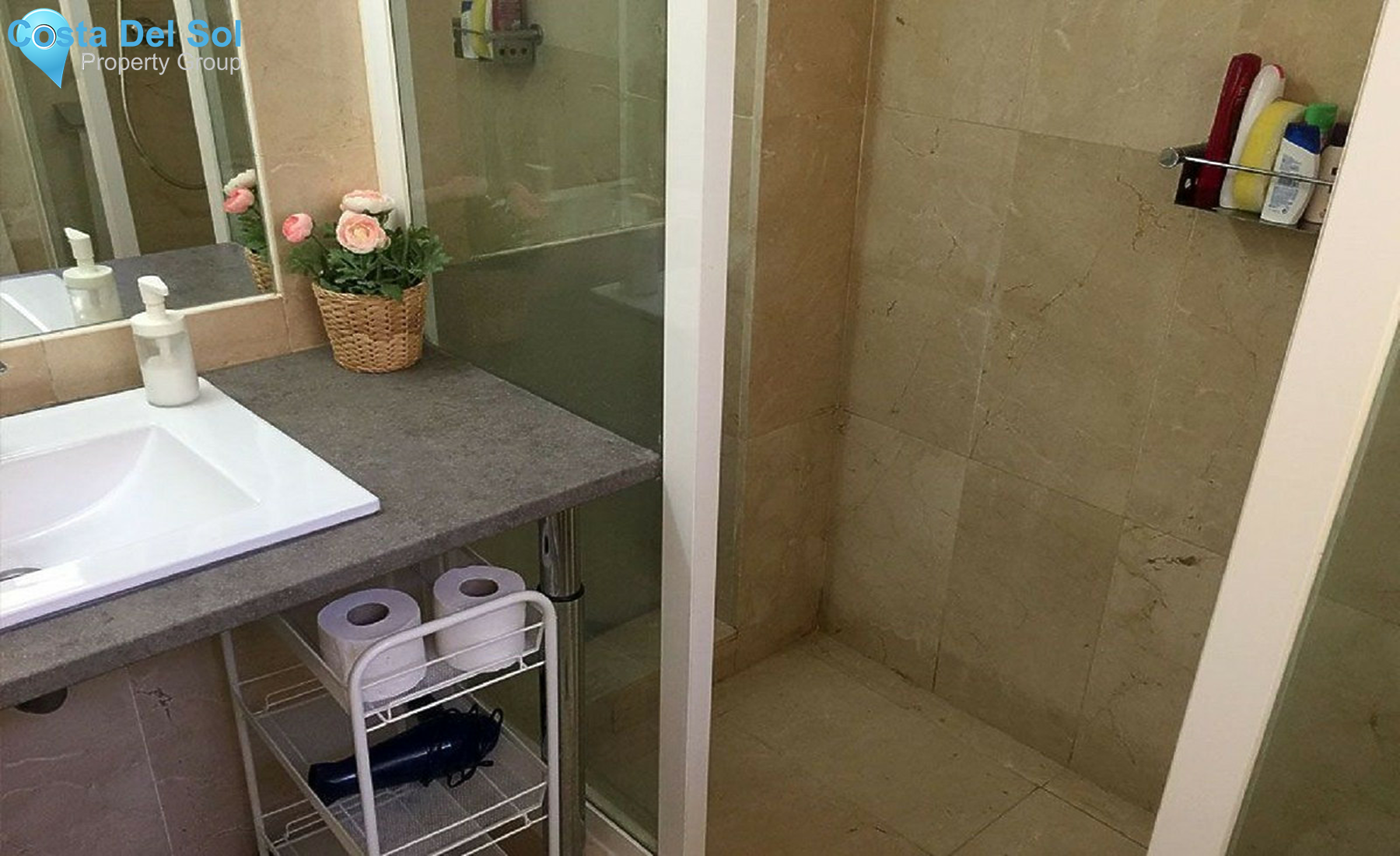 Middle Floor Apartment in Calahonda-1257129