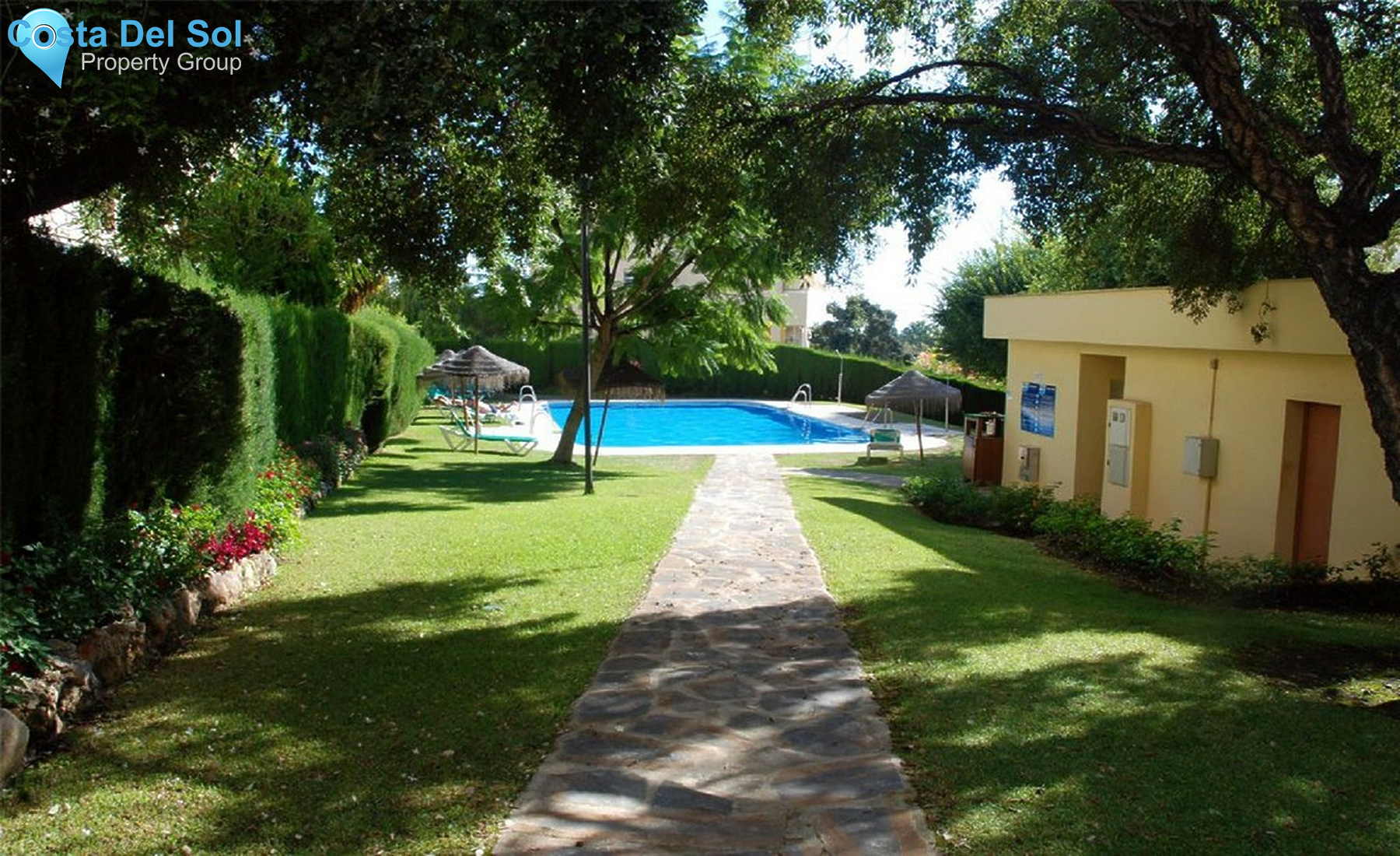 Middle Floor Apartment in Calahonda-1257132