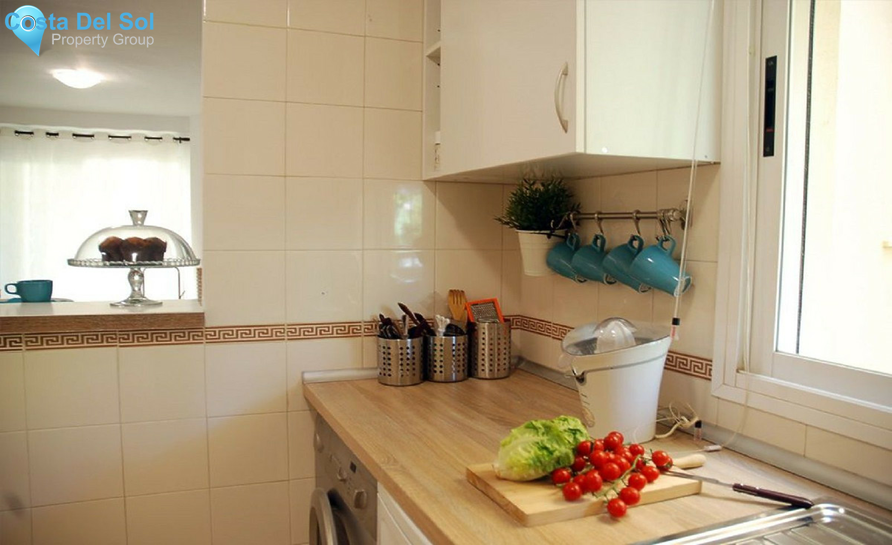 Middle Floor Apartment in Calahonda-1257124