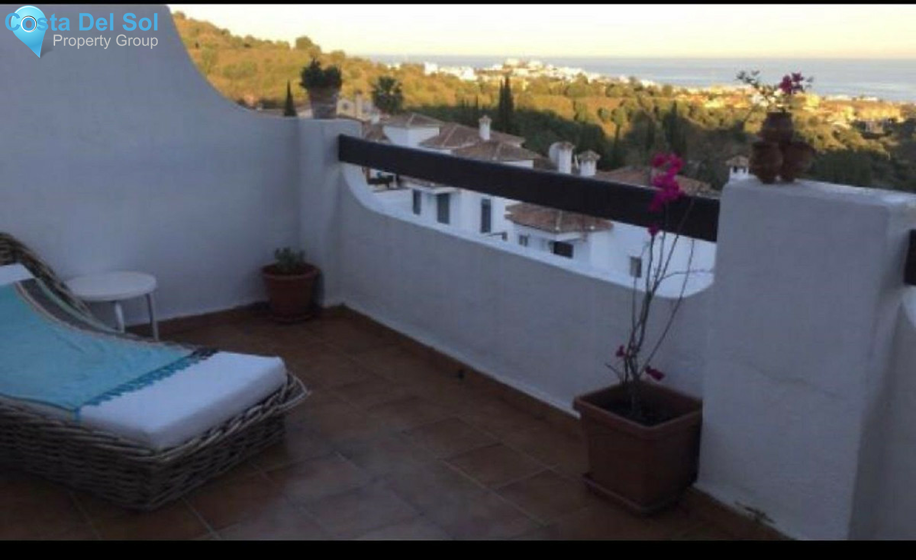 Middle Floor Apartment in Calahonda-1266186