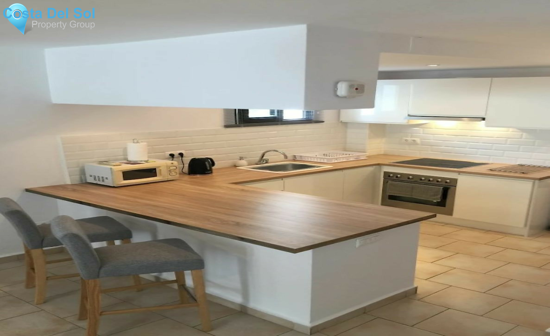 Middle Floor Apartment in Calahonda-1271712