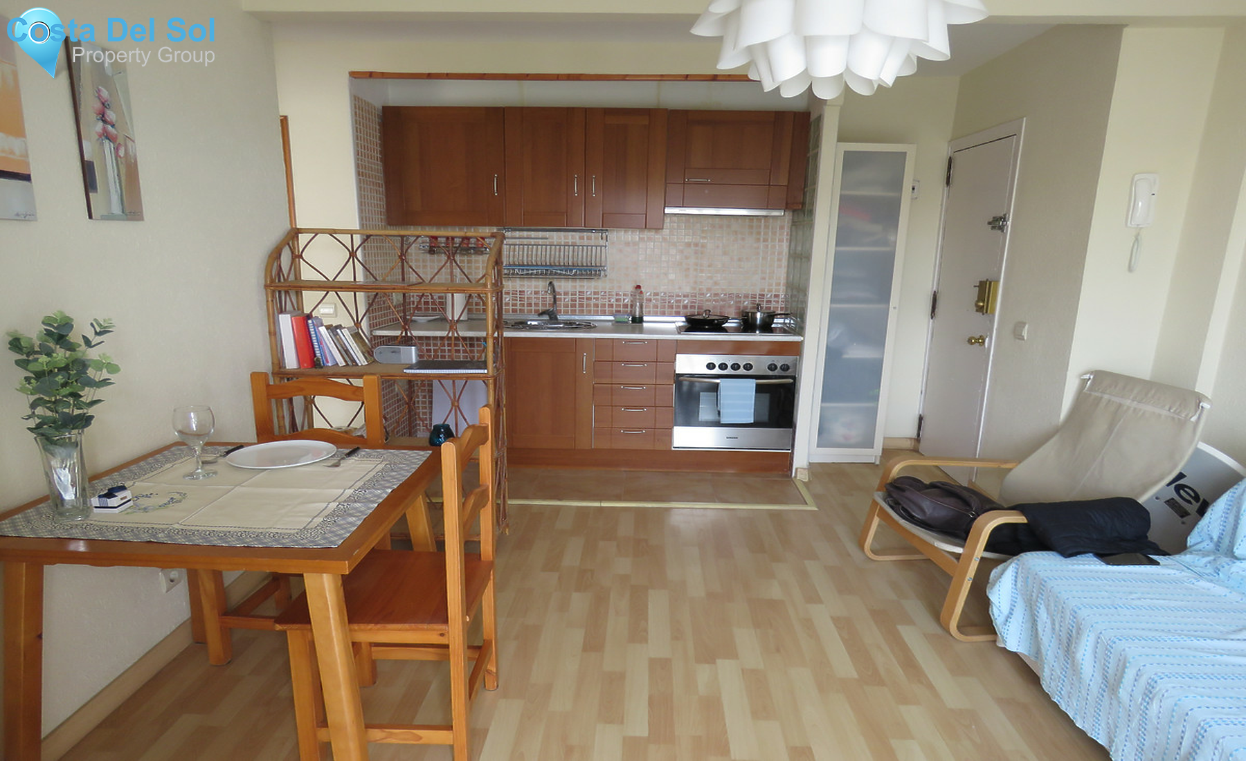 Middle Floor Apartment in Calahonda-1309991