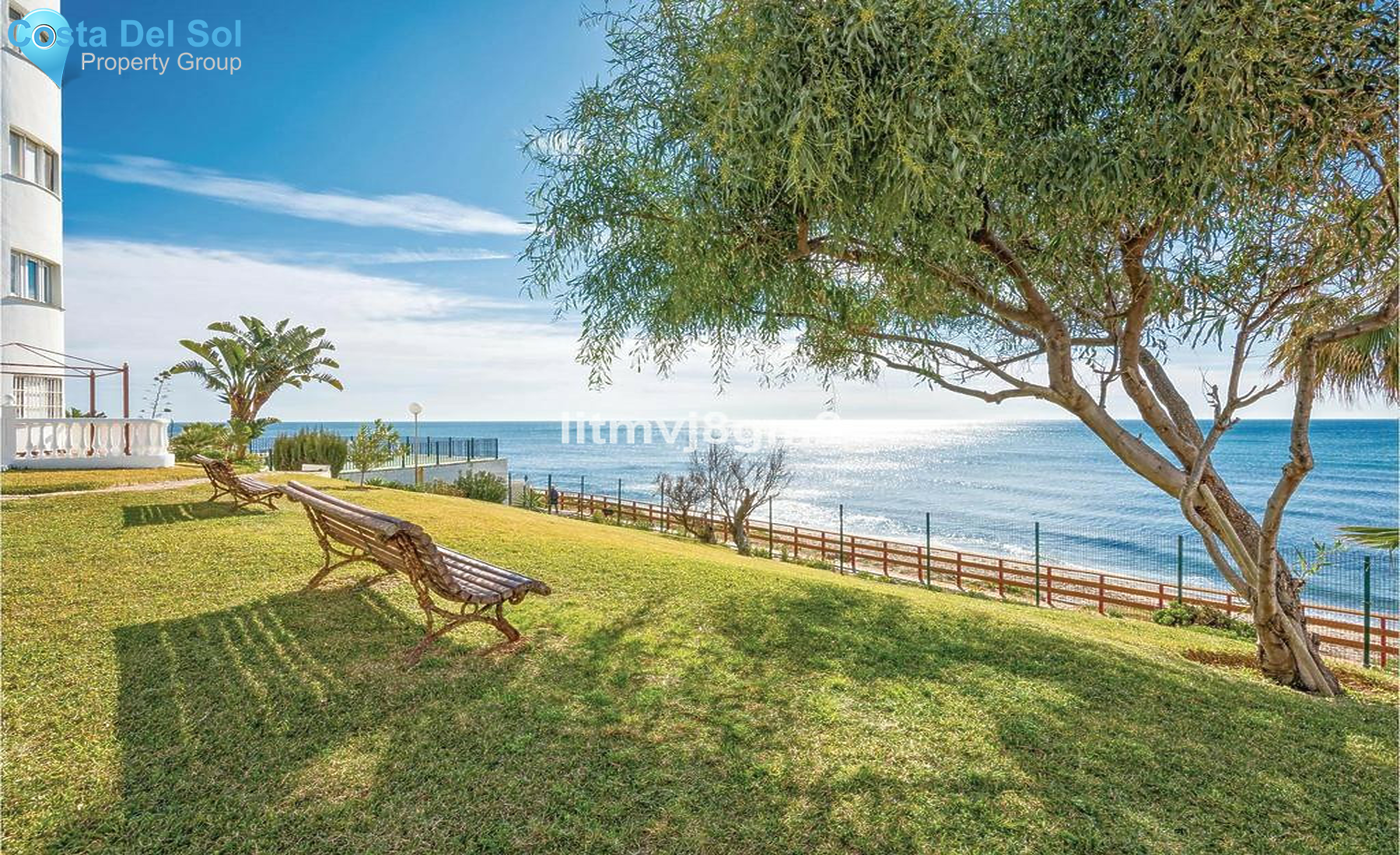 Middle Floor Apartment in Calahonda-1355658