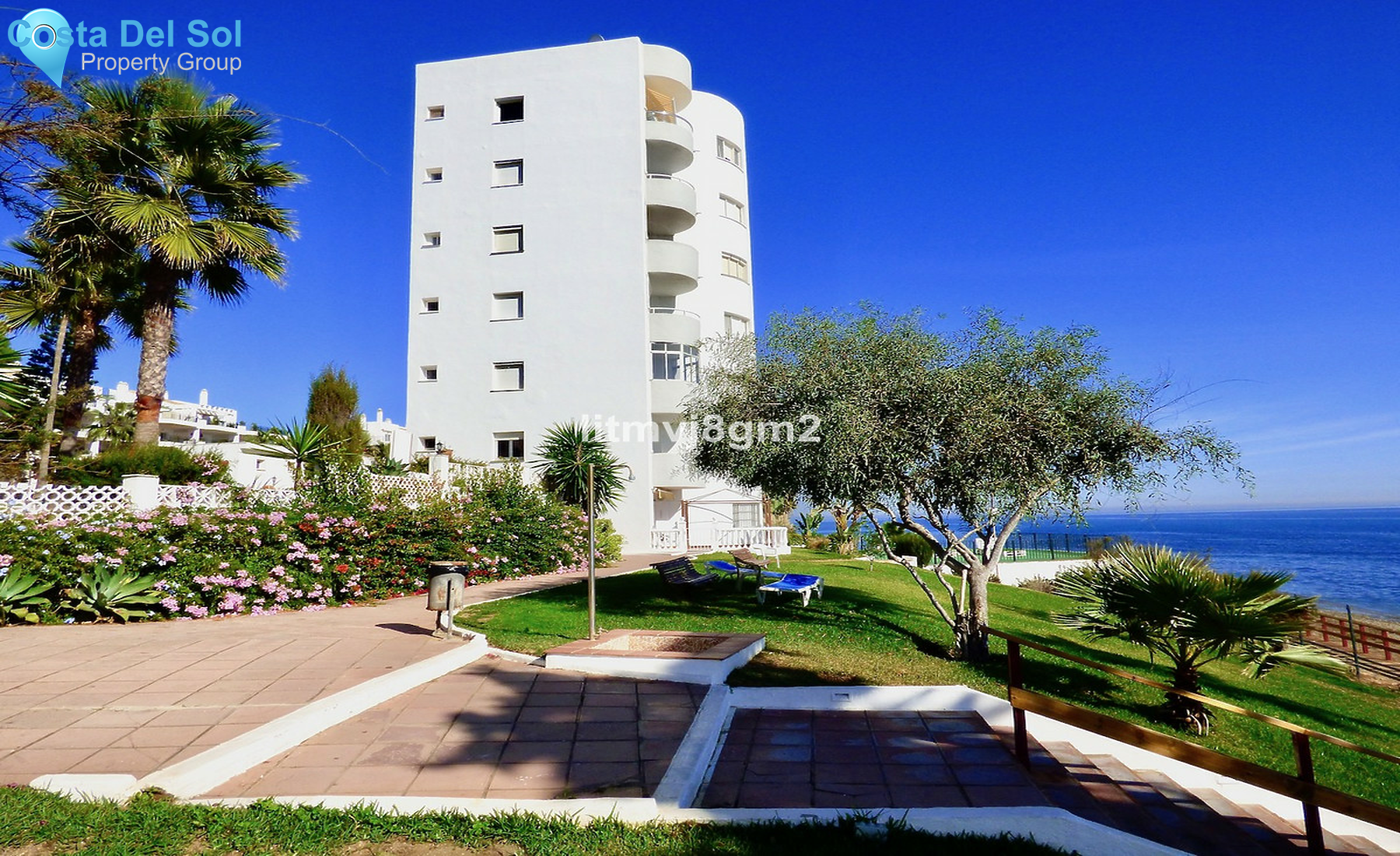 Middle Floor Apartment in Calahonda