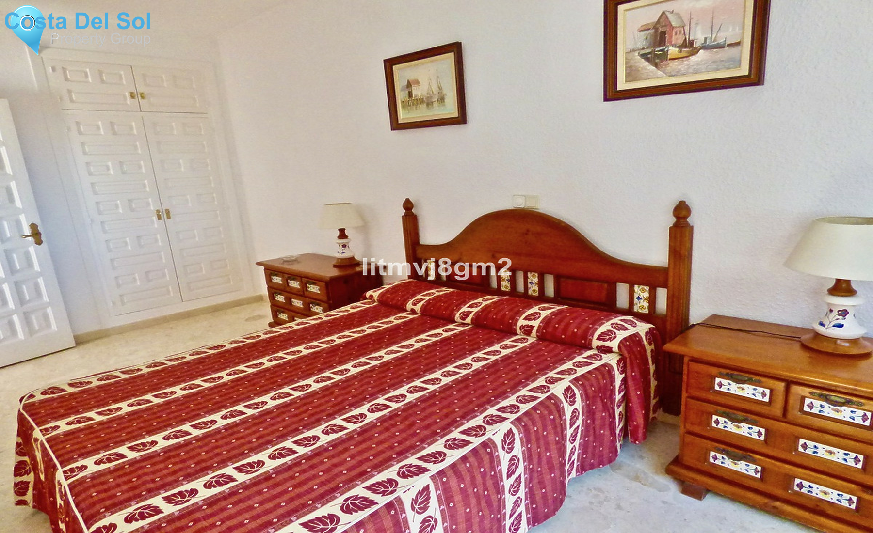 Middle Floor Apartment in Calahonda-1357437