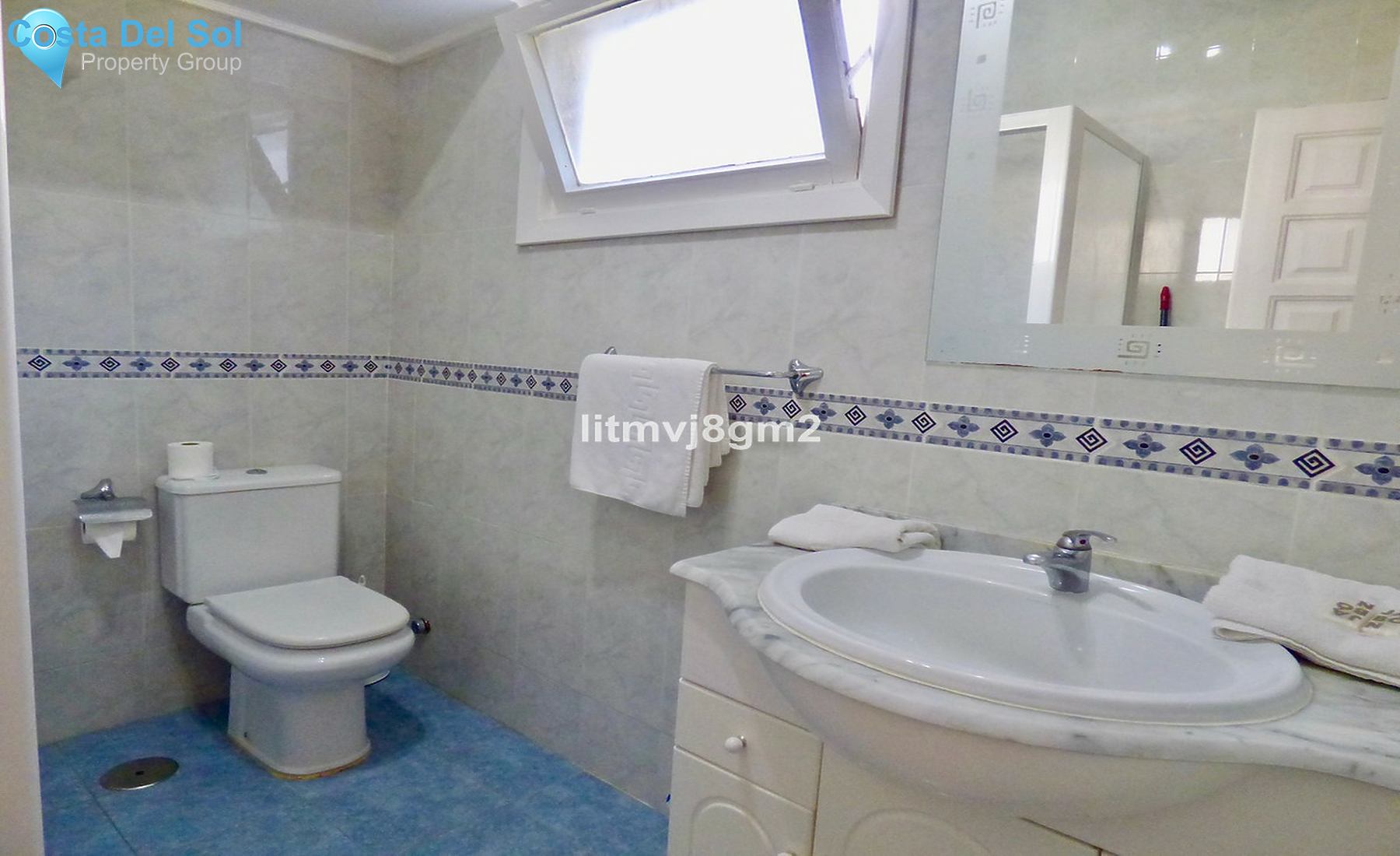 Middle Floor Apartment in Calahonda-1357438